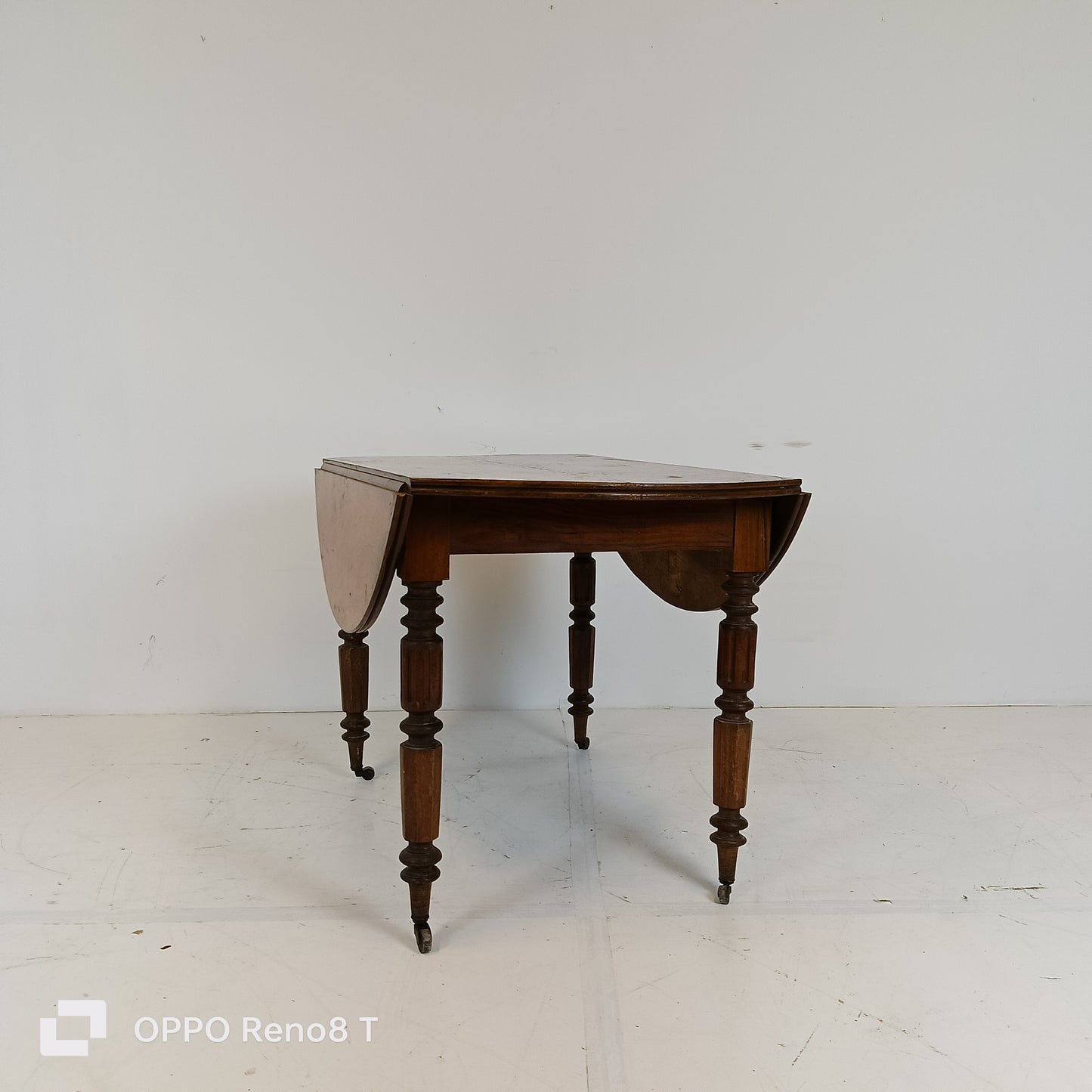 Oval Drop Leaf Table