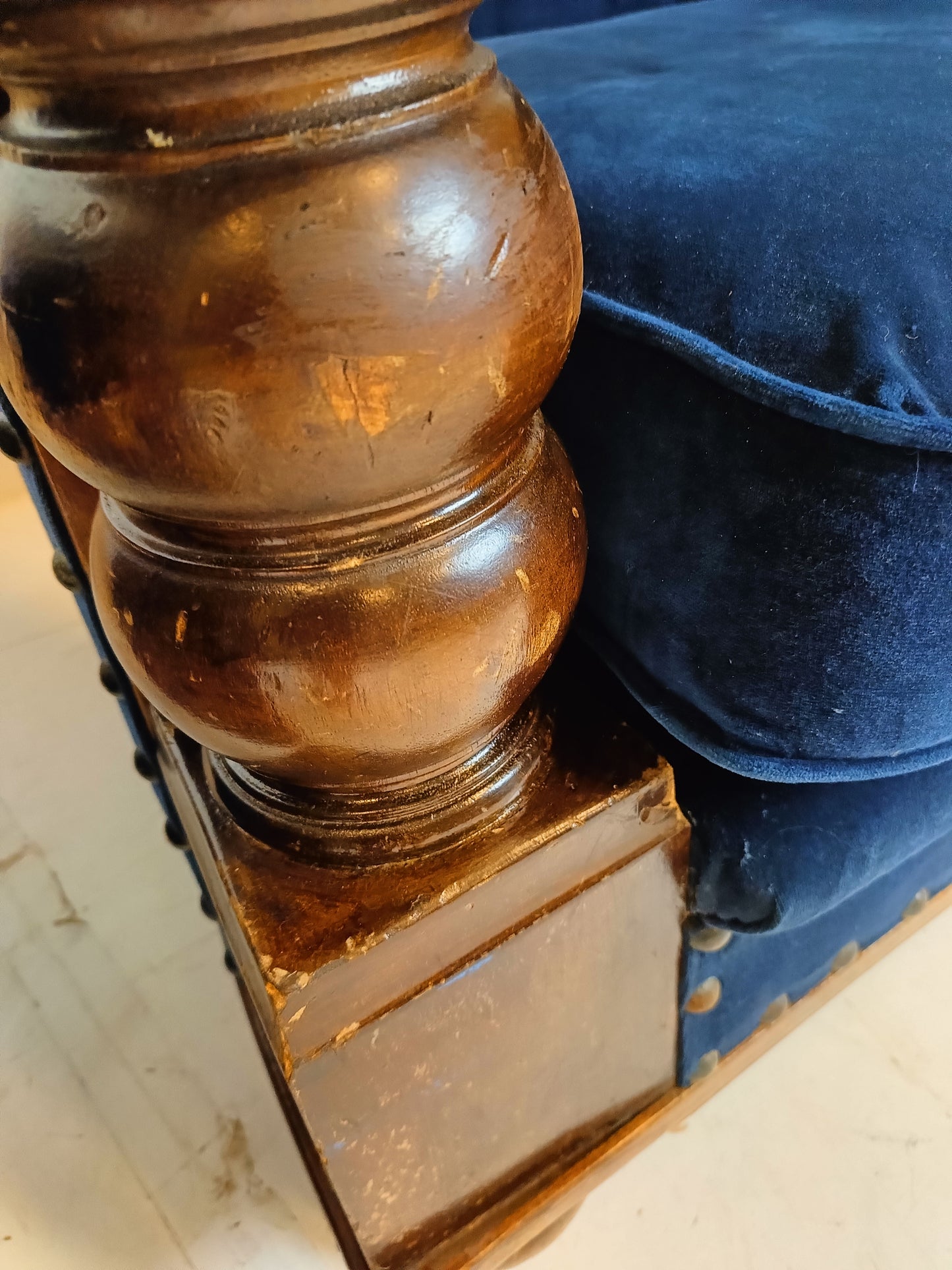 Kingsize Kobalt Blue Armchairs