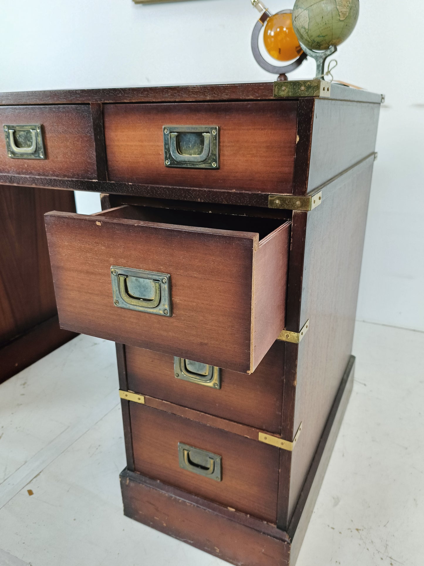 English Campaign Desk