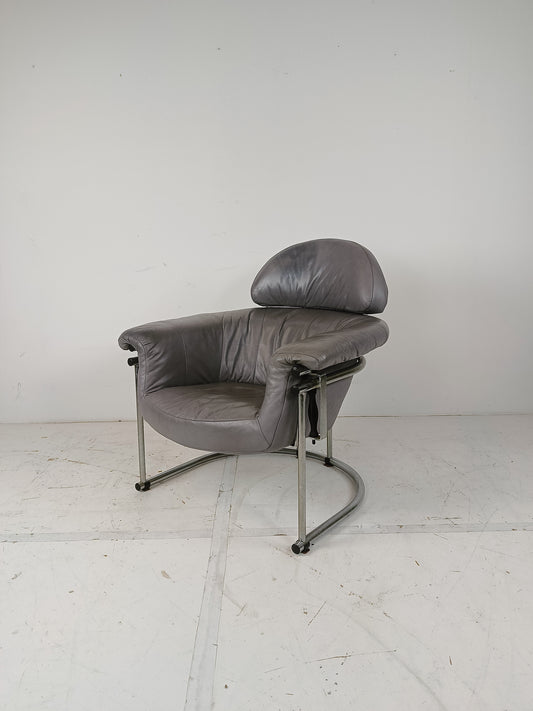 Vintage leather armchair with chrome tubular frame