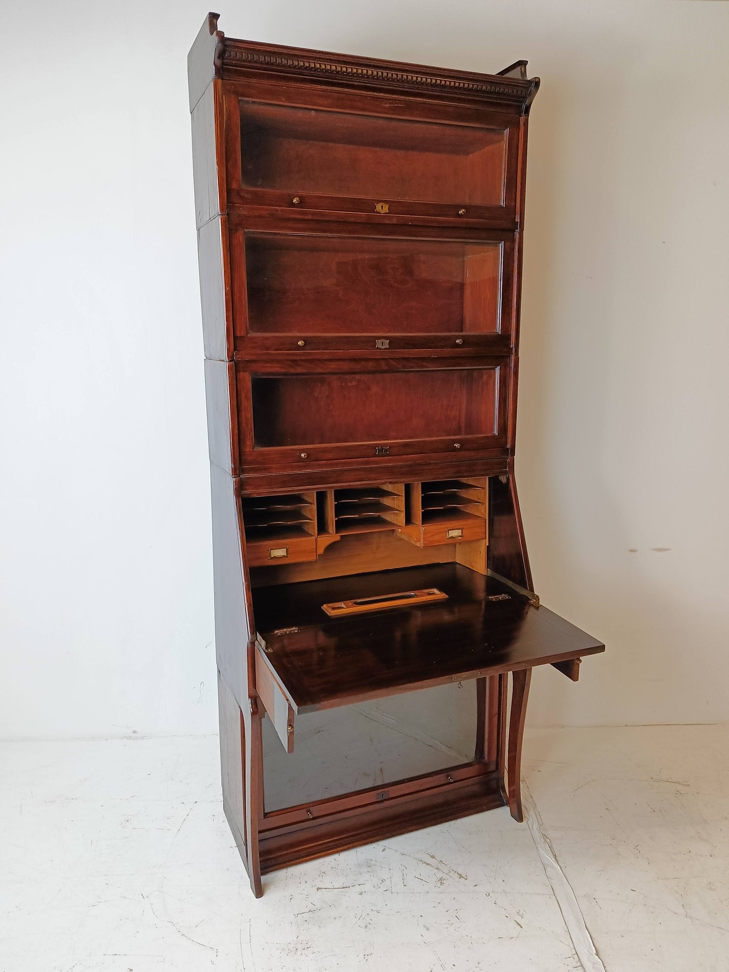 Globe Wernicke Style Bookcase/Display Cabinet With Secretary Table Maker Lubus