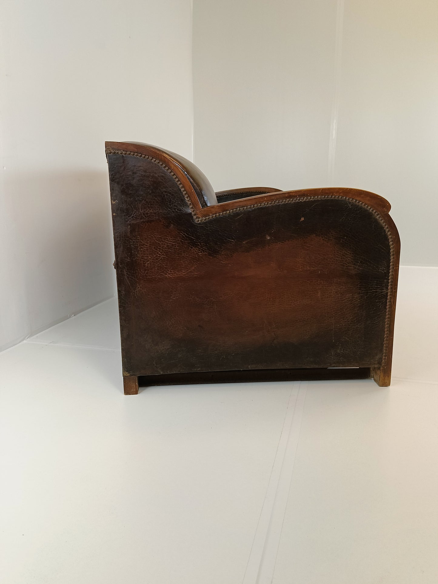 Art Deco Leather Sofa  1920