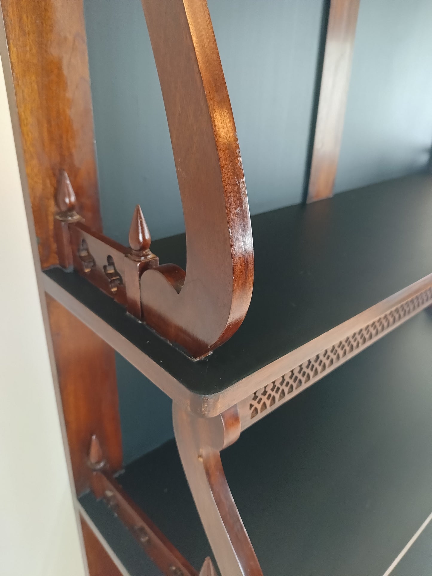 Stunning Mahogany Bookcase