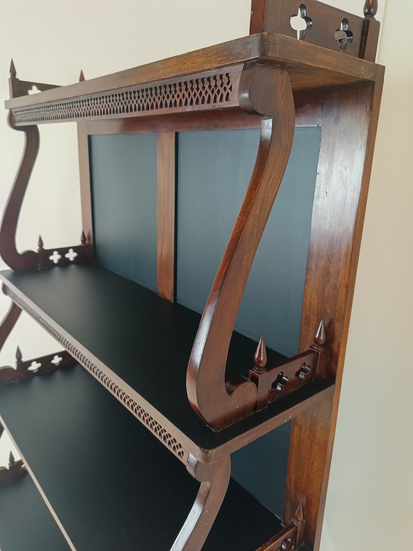 Stunning Mahogany Bookcase