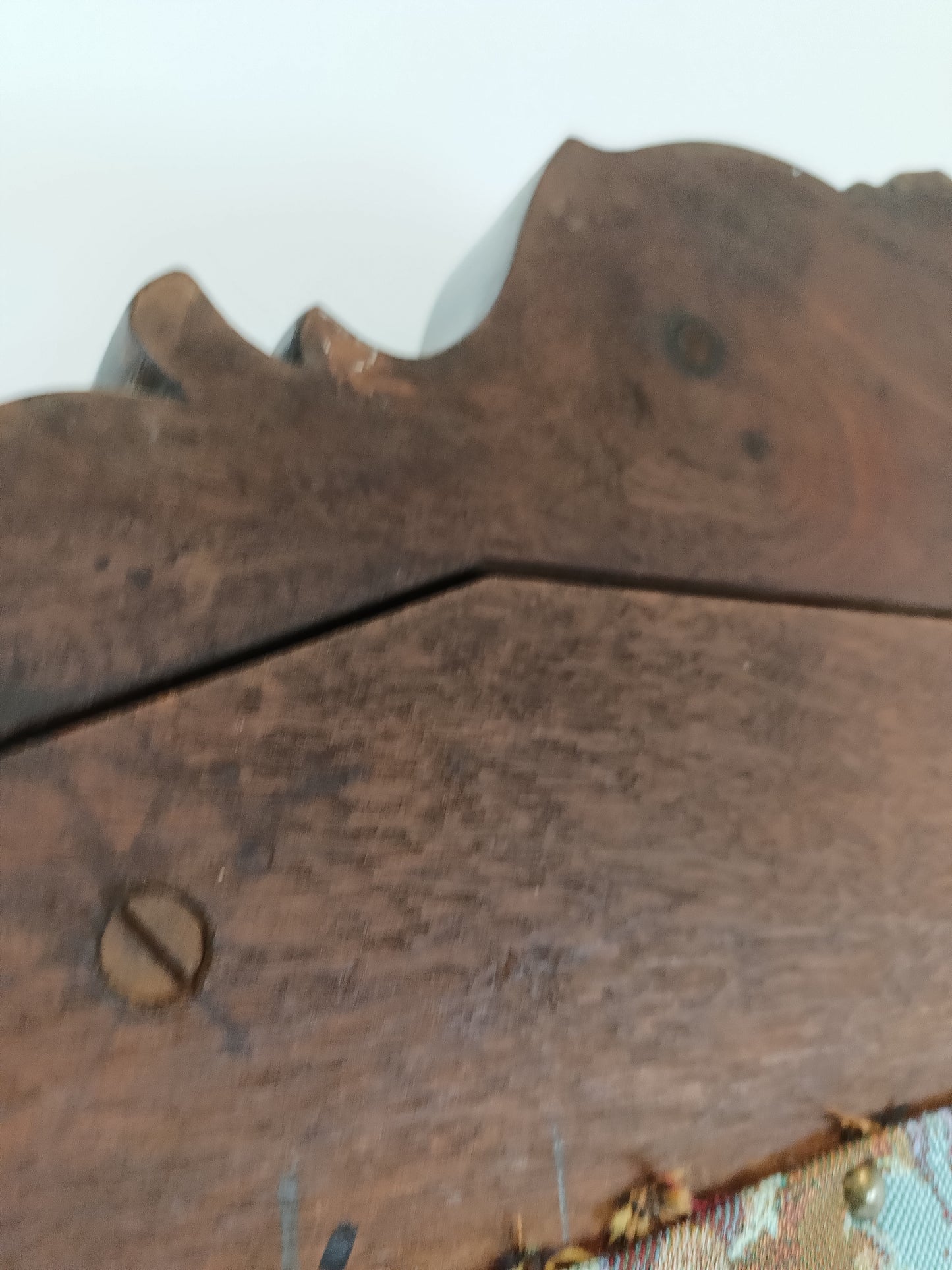 Classic Coat Rack With Notorius Upholstery