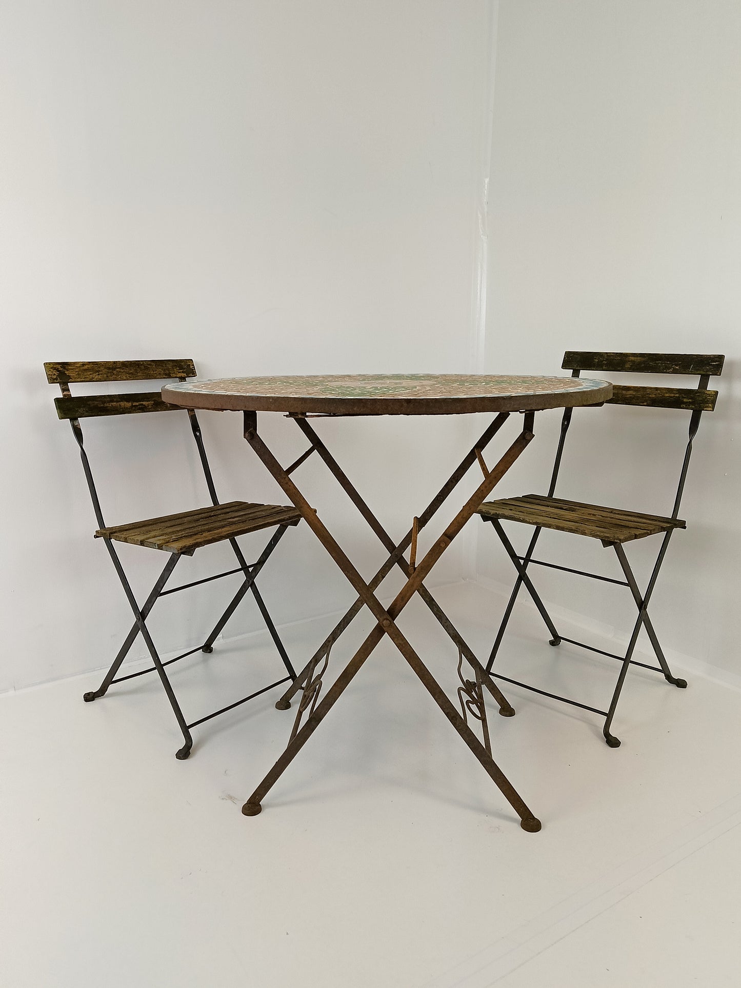Mozaiek Vintage Garden Table