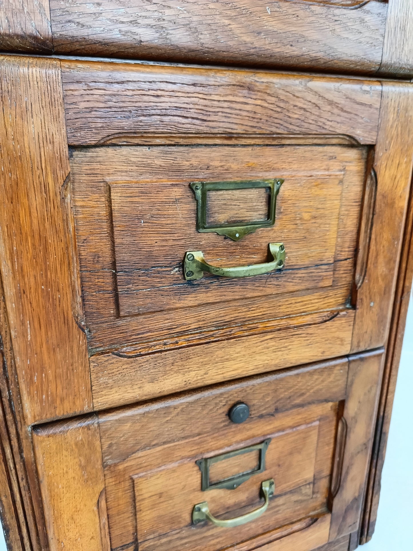 Exclusive Antique Filling Cabinet In Oak Wood