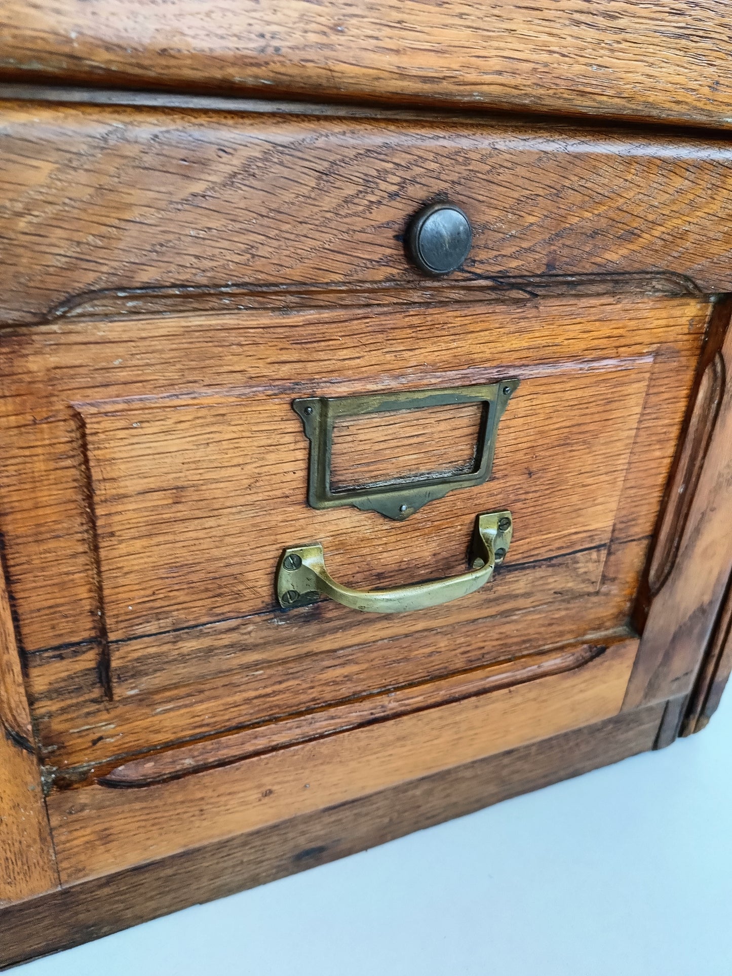 Exclusive Antique Filling Cabinet In Oak Wood