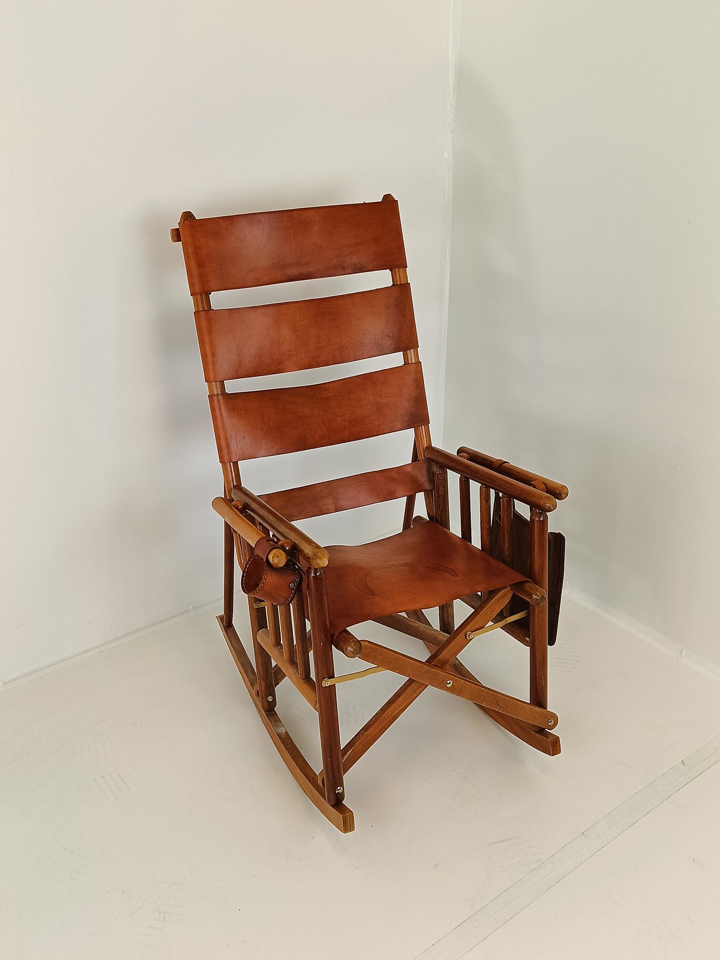 Safari Rocking Chair With Leather
