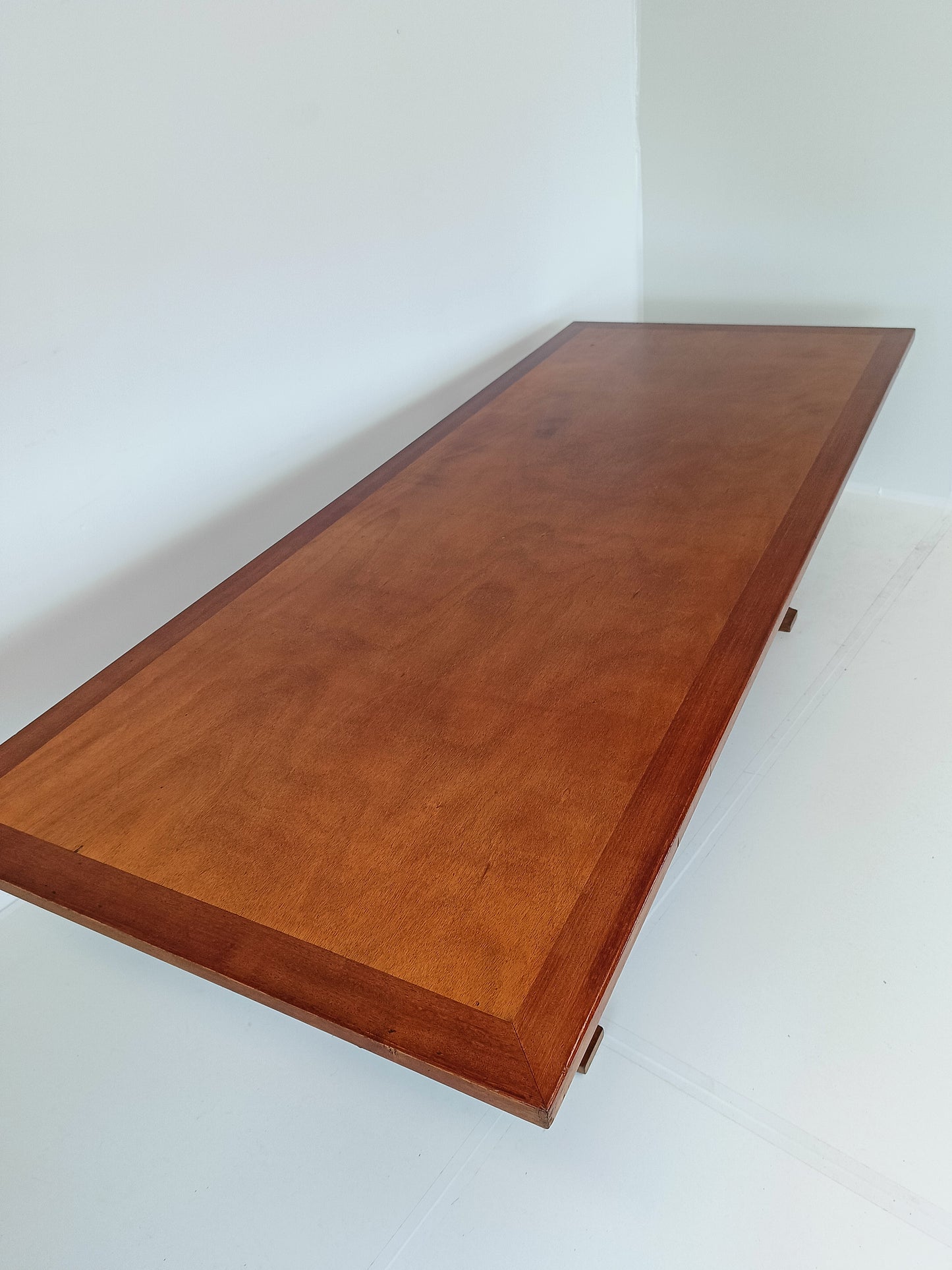 Outstandig Vintage Monastery Table