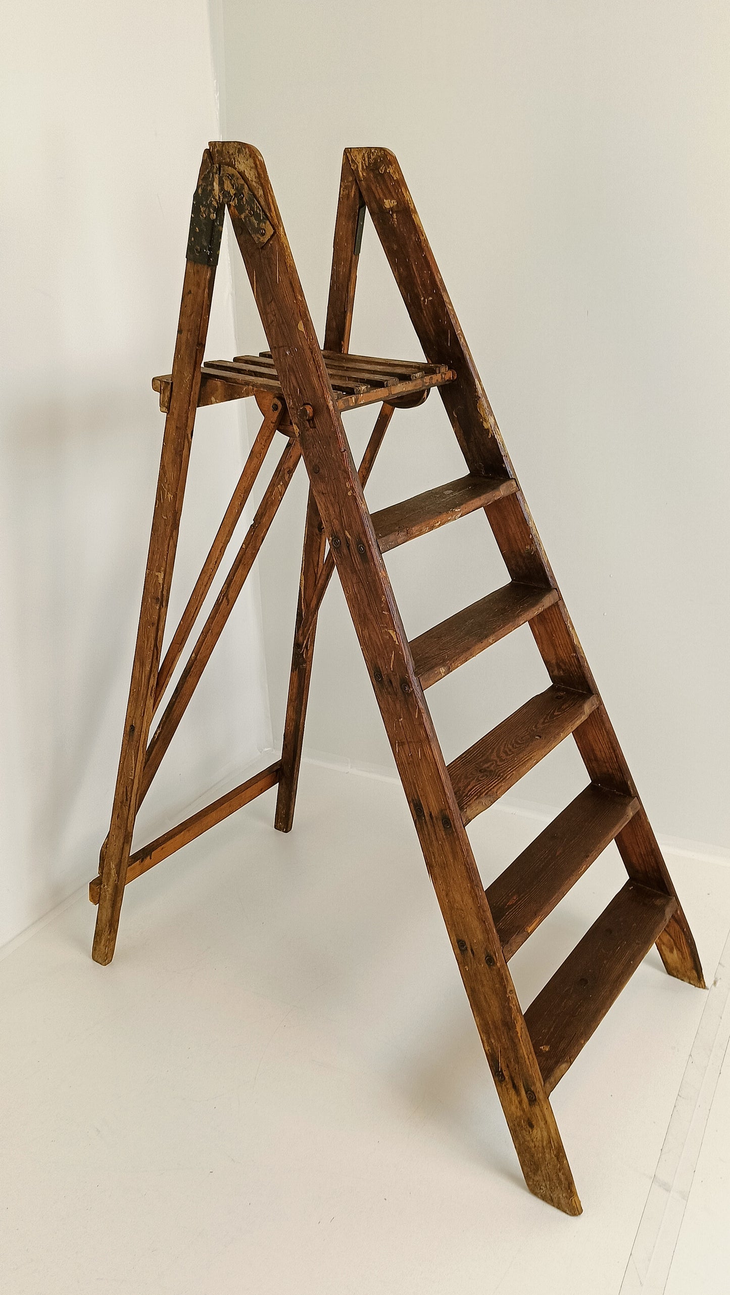 Library Vintage Staircase