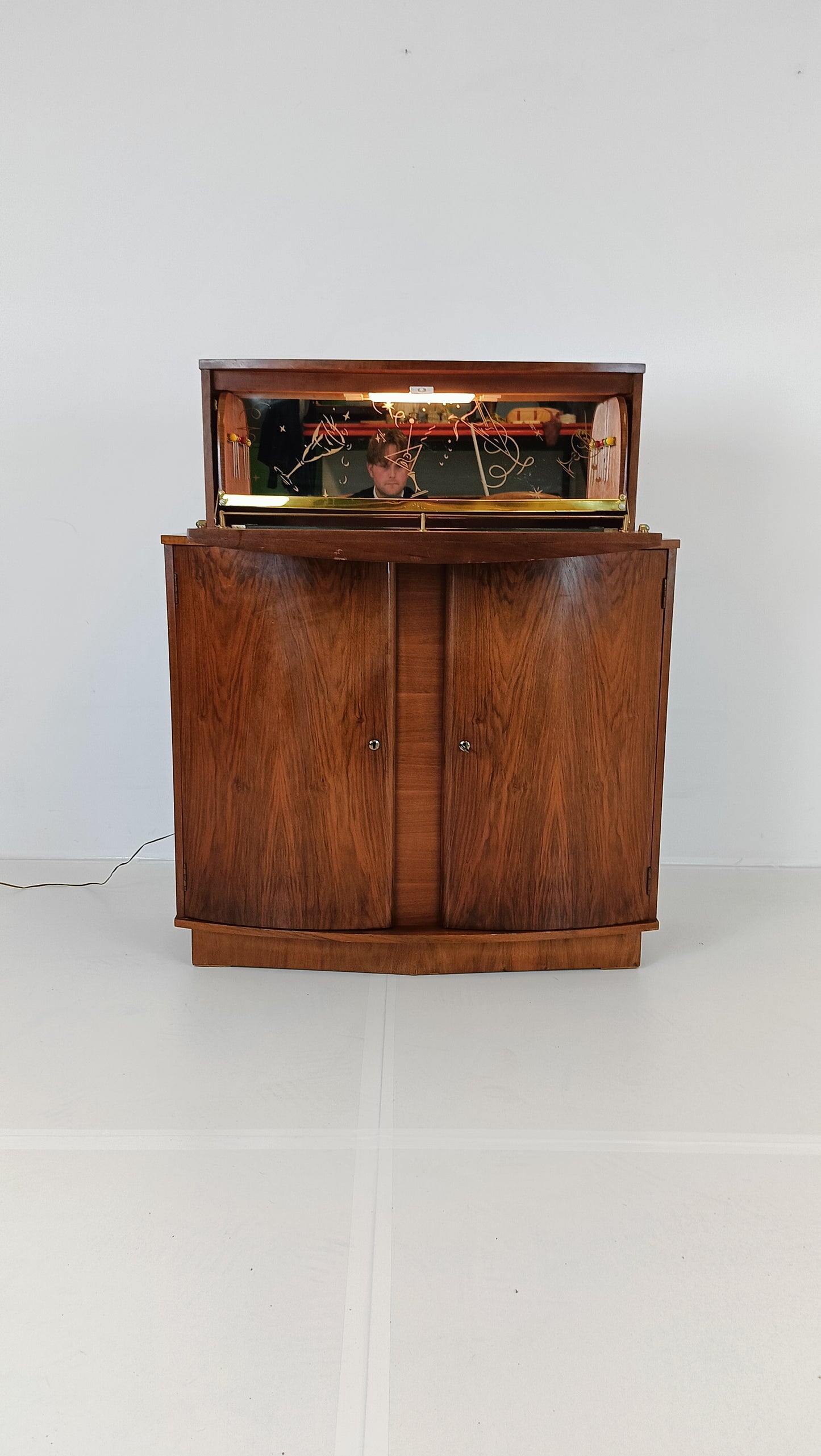Vintage Cocktail Bar "Surline" George Serlin And Sons