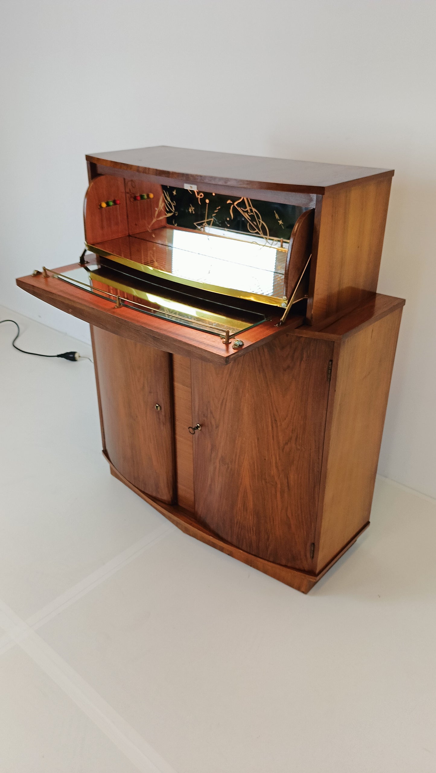 Vintage Cocktail Bar "Surline" George Serlin And Sons