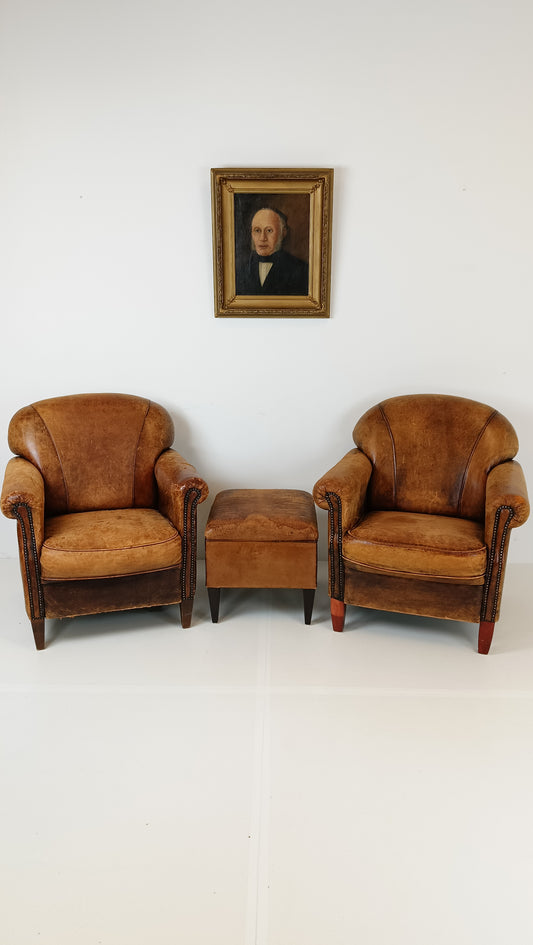Amazing Patinated Sheep Leather Set of Chairs With Poof