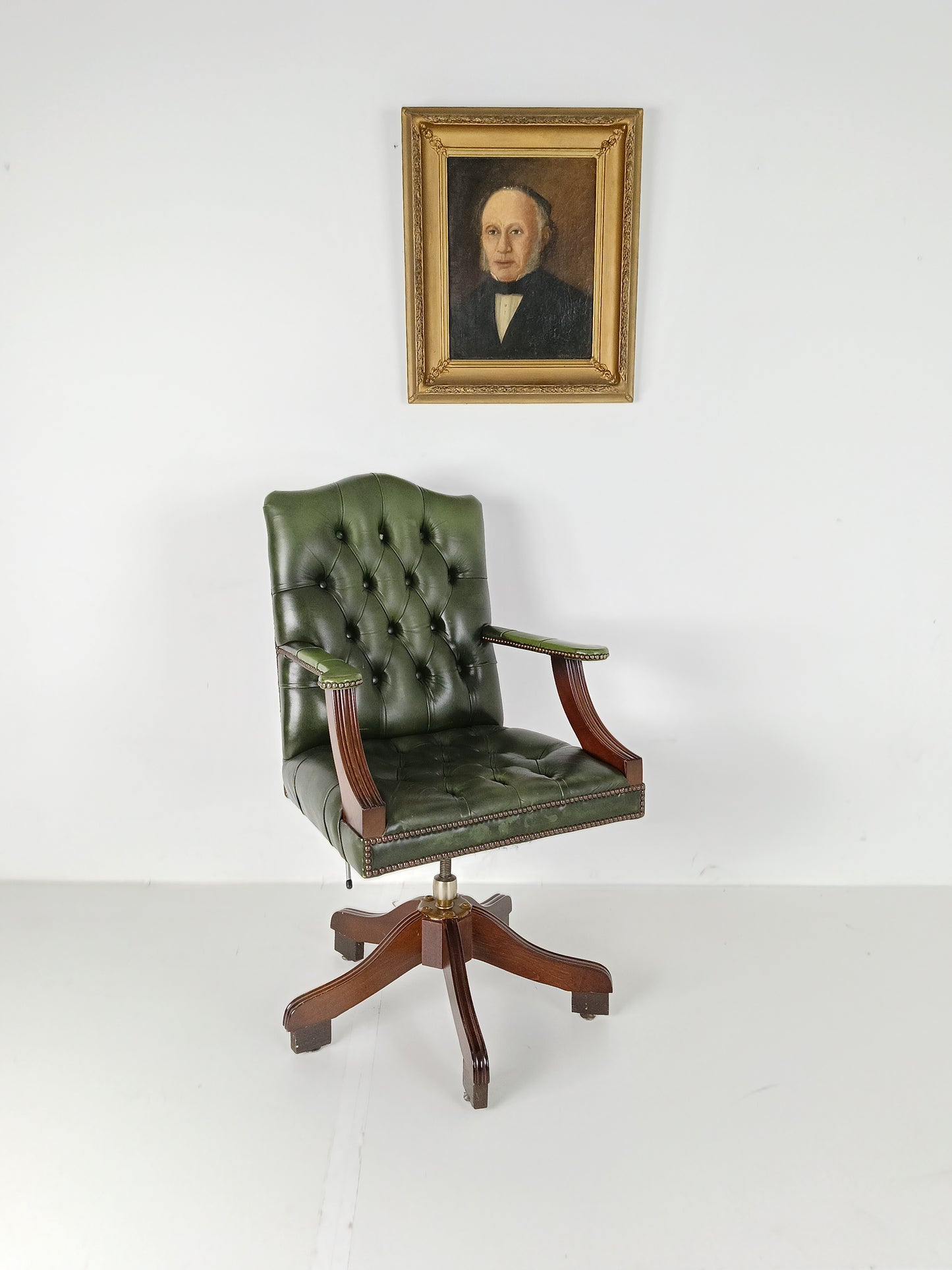 Chesterfield Desk Chair Deep Green