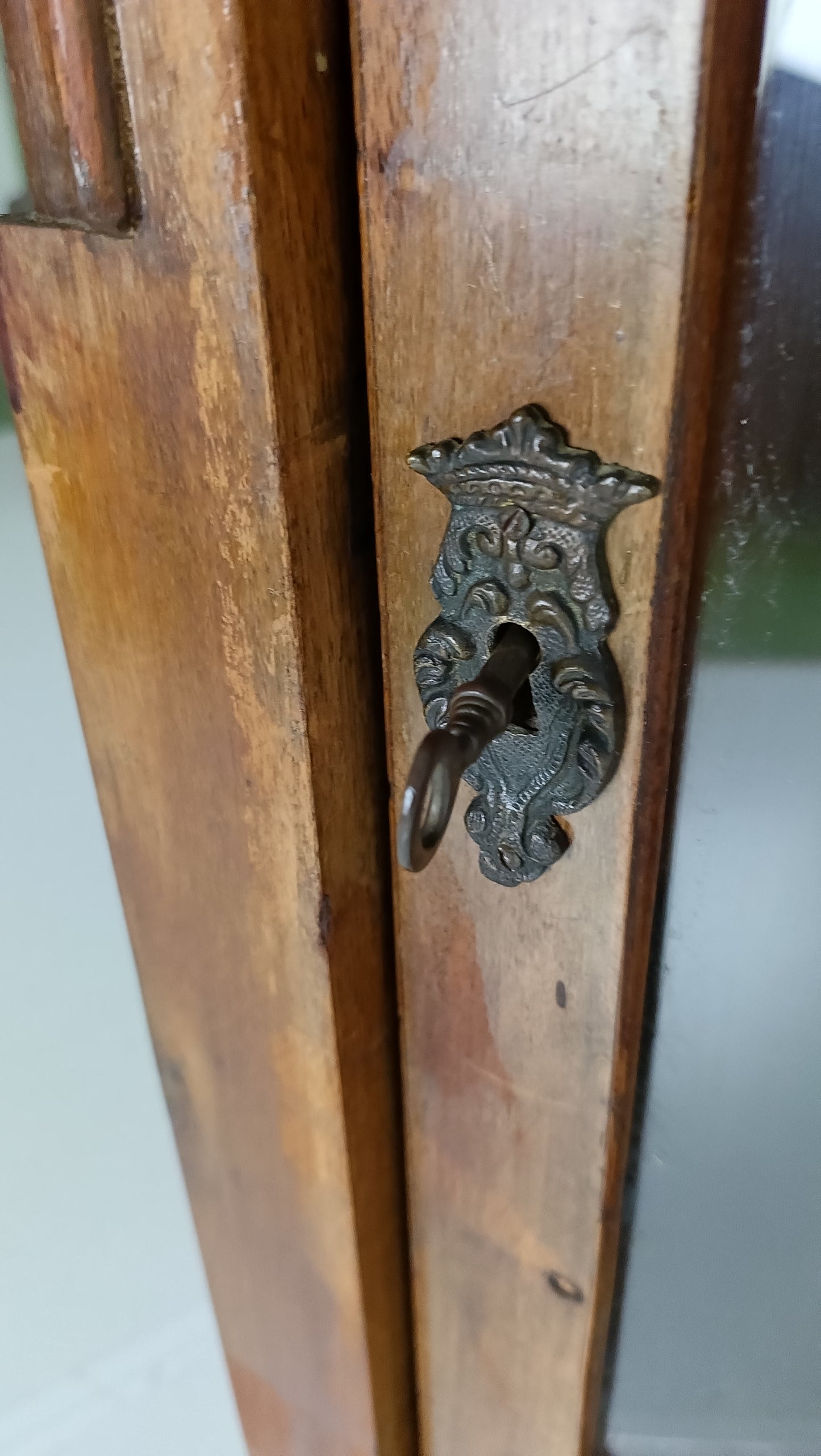 Stunning Antique Display Cabinet