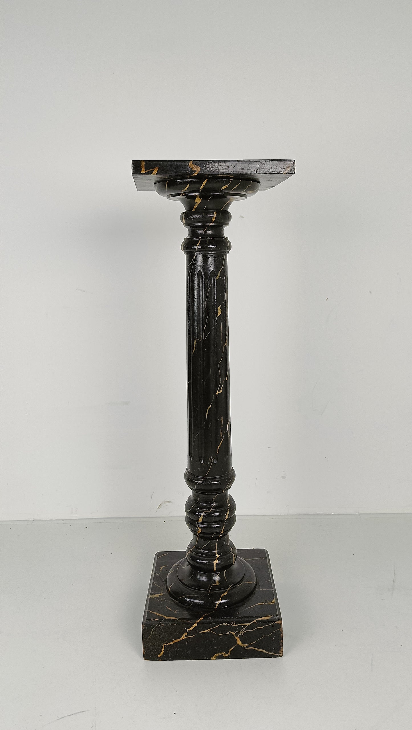 Marble Painted Pillar
