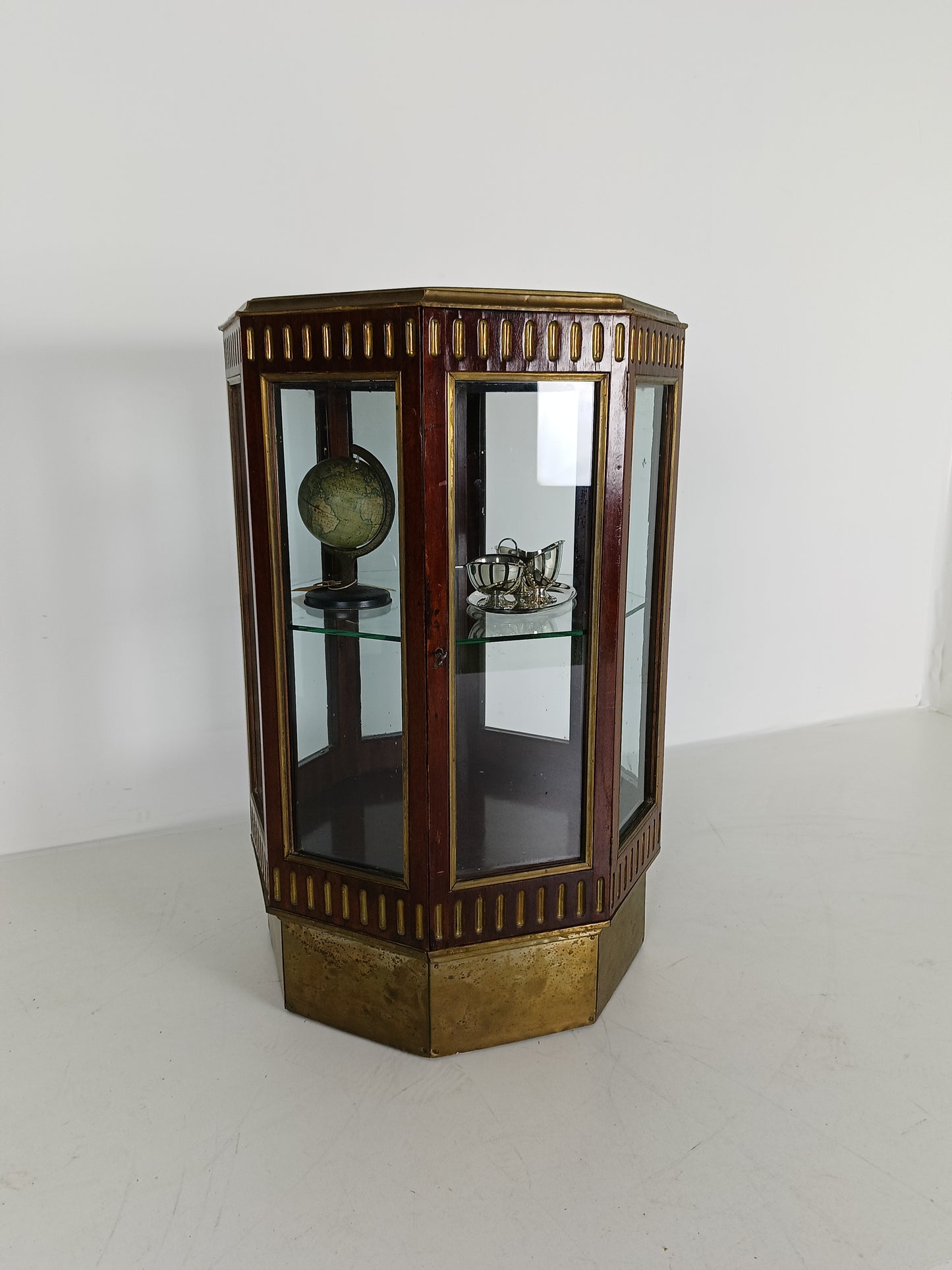 Octagonal Display Cabinet 19 century