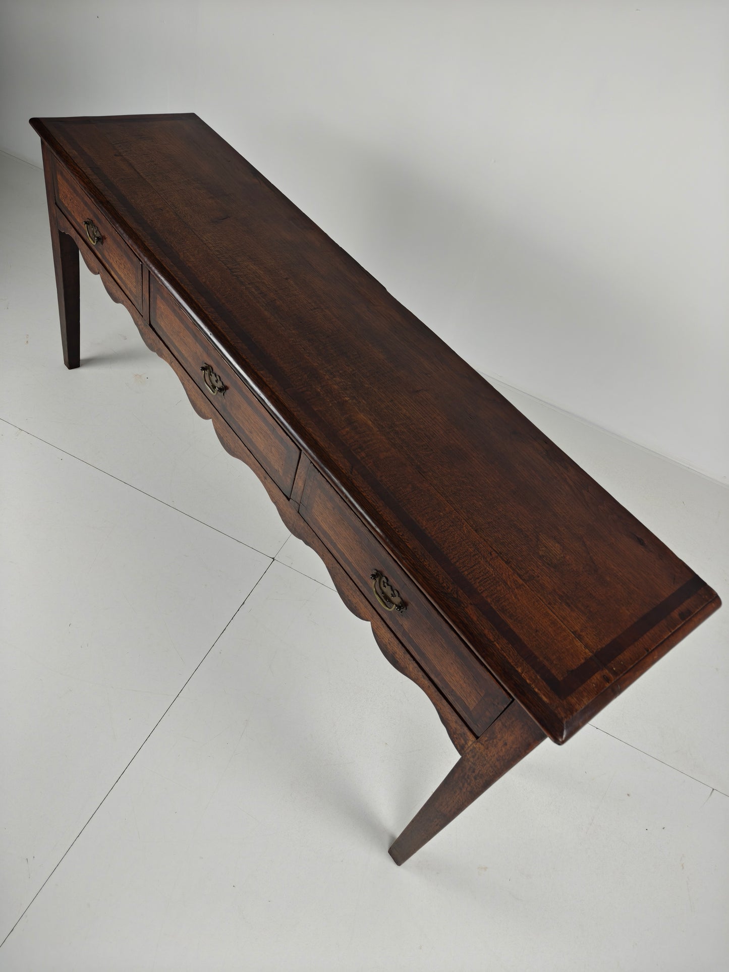 Elegant 19th Century English Oak Sideboard / Dresser