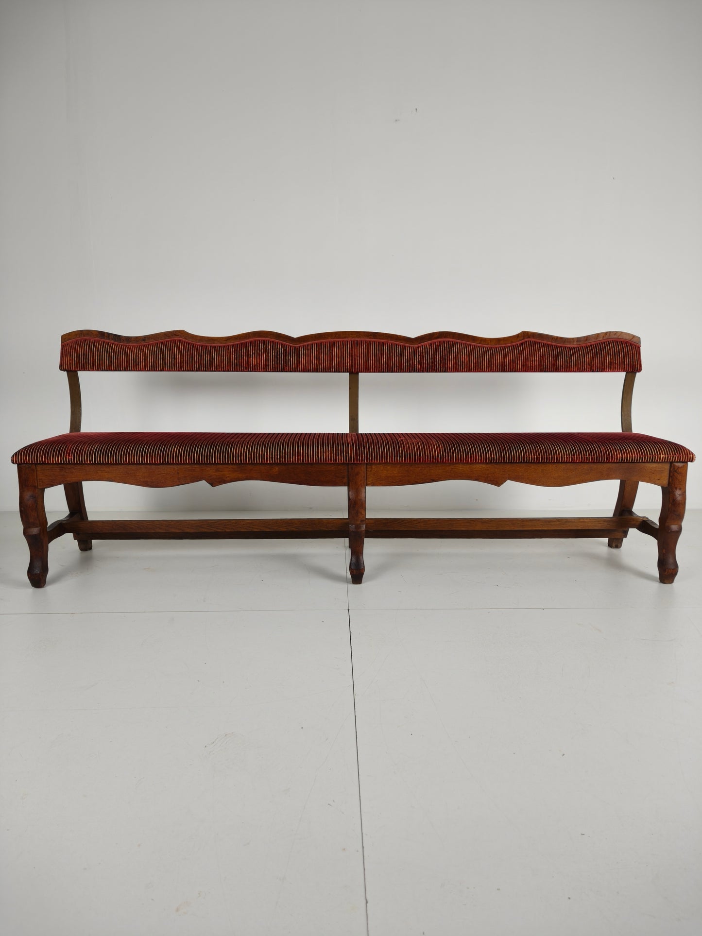 Unique Early 20th Century Oak Hall / Dining Bench