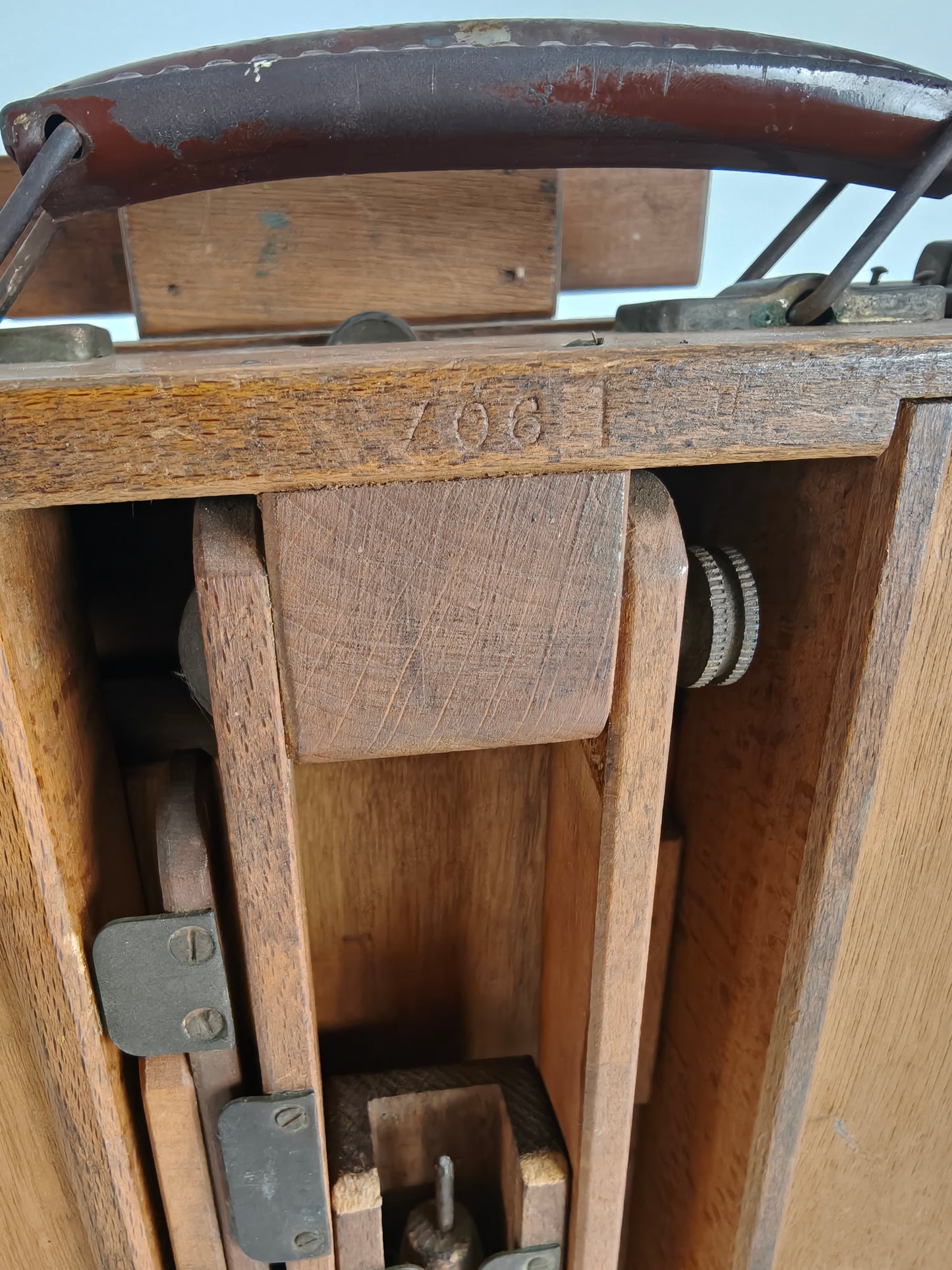 French Metamorphic Traveling Painter’s Box Easel – Grumbacher – BREV. S.G.D.G.
