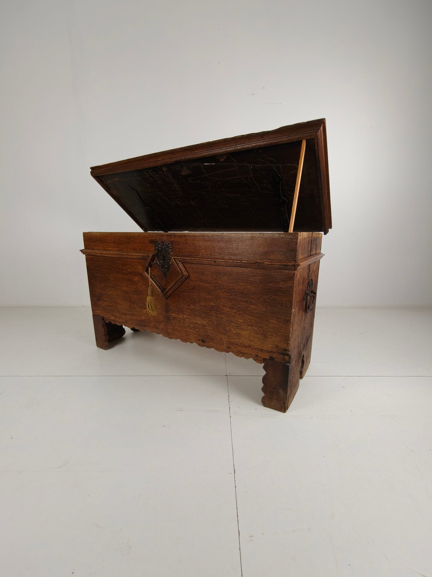 Elegant 18th Century Oak Chest – Dated 1756