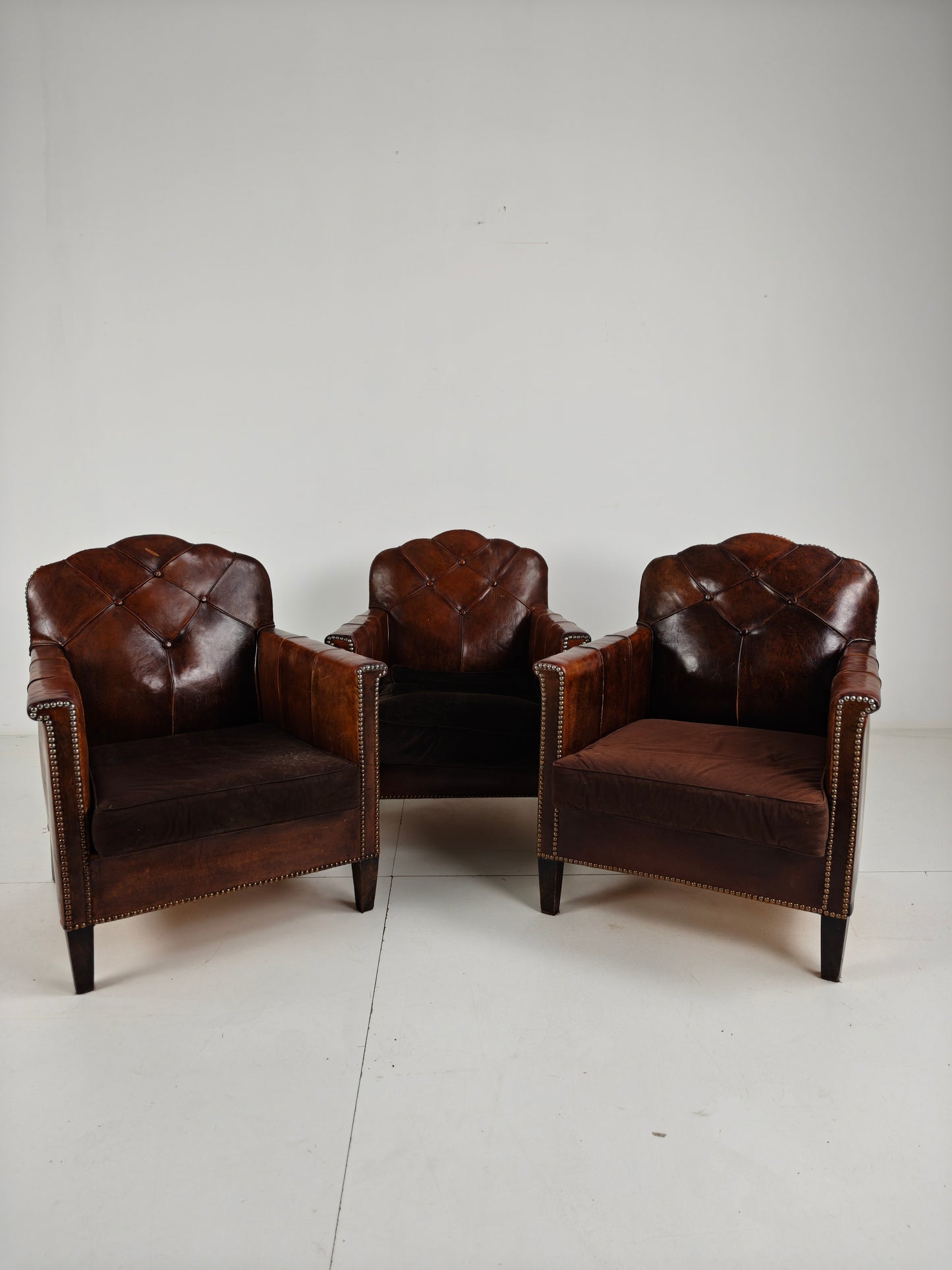 Beautiful Set of 3 Leather Club Chairs – 1930s Sheepskin
