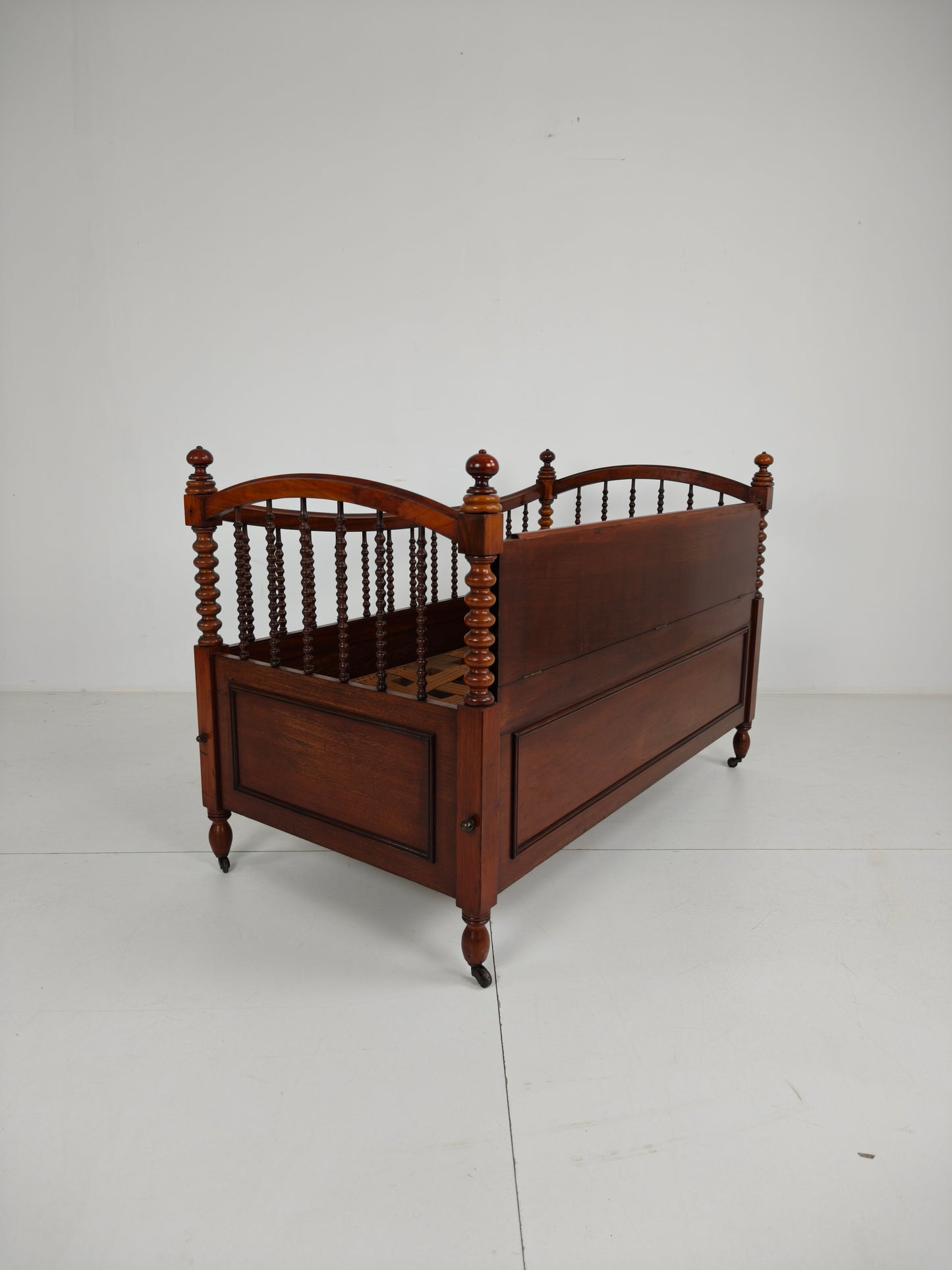 Rare Biedermeier Mahogany Daybed / Child’s Bed – Circa 1820