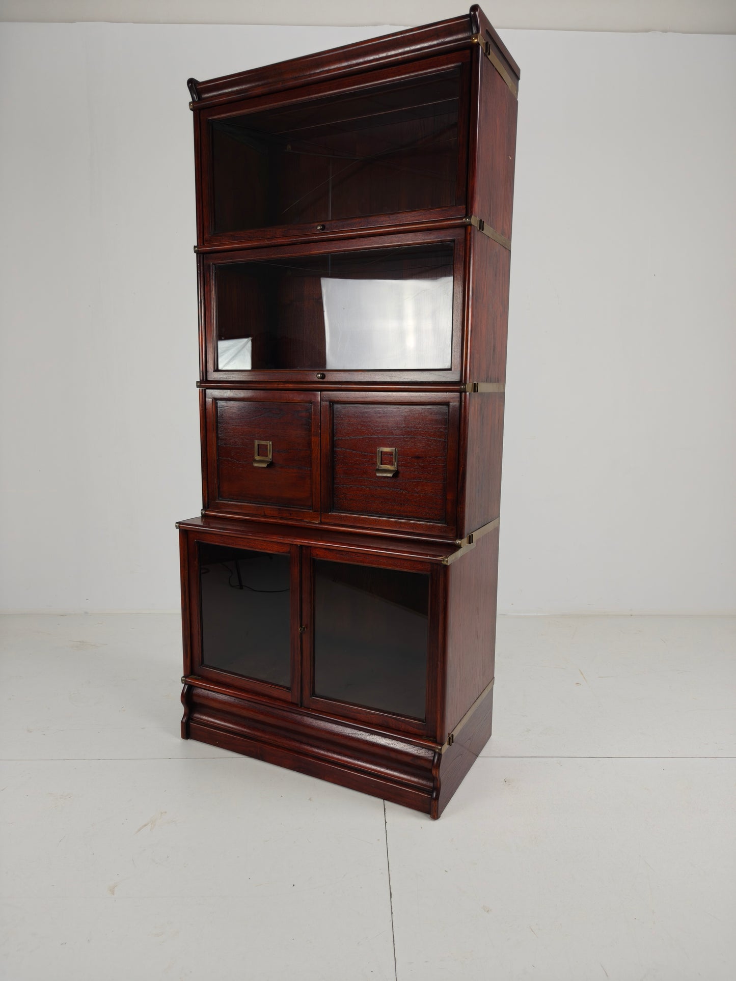 English Mahogany Bookcase – Globe Style – Modular – Late 20th Century