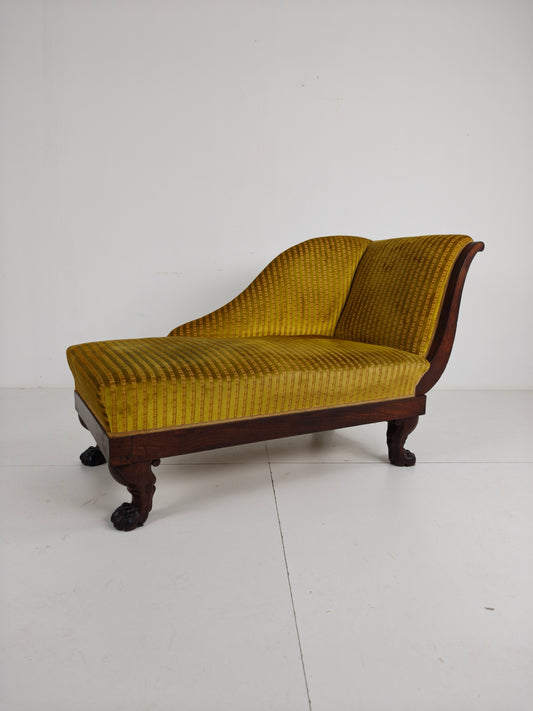 Stunning Mahogany Empire Chaise Longue – c. 1800–1830 – Carved Lion Paw Feet