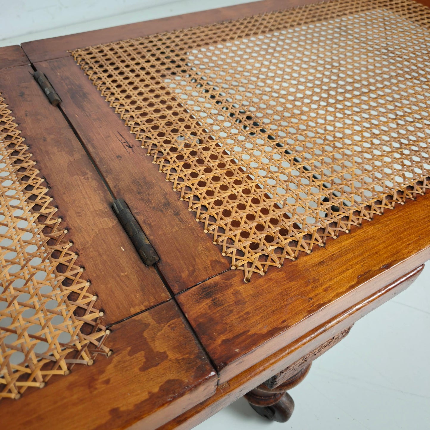 19th Century J. Carter of London Campaign Daybed