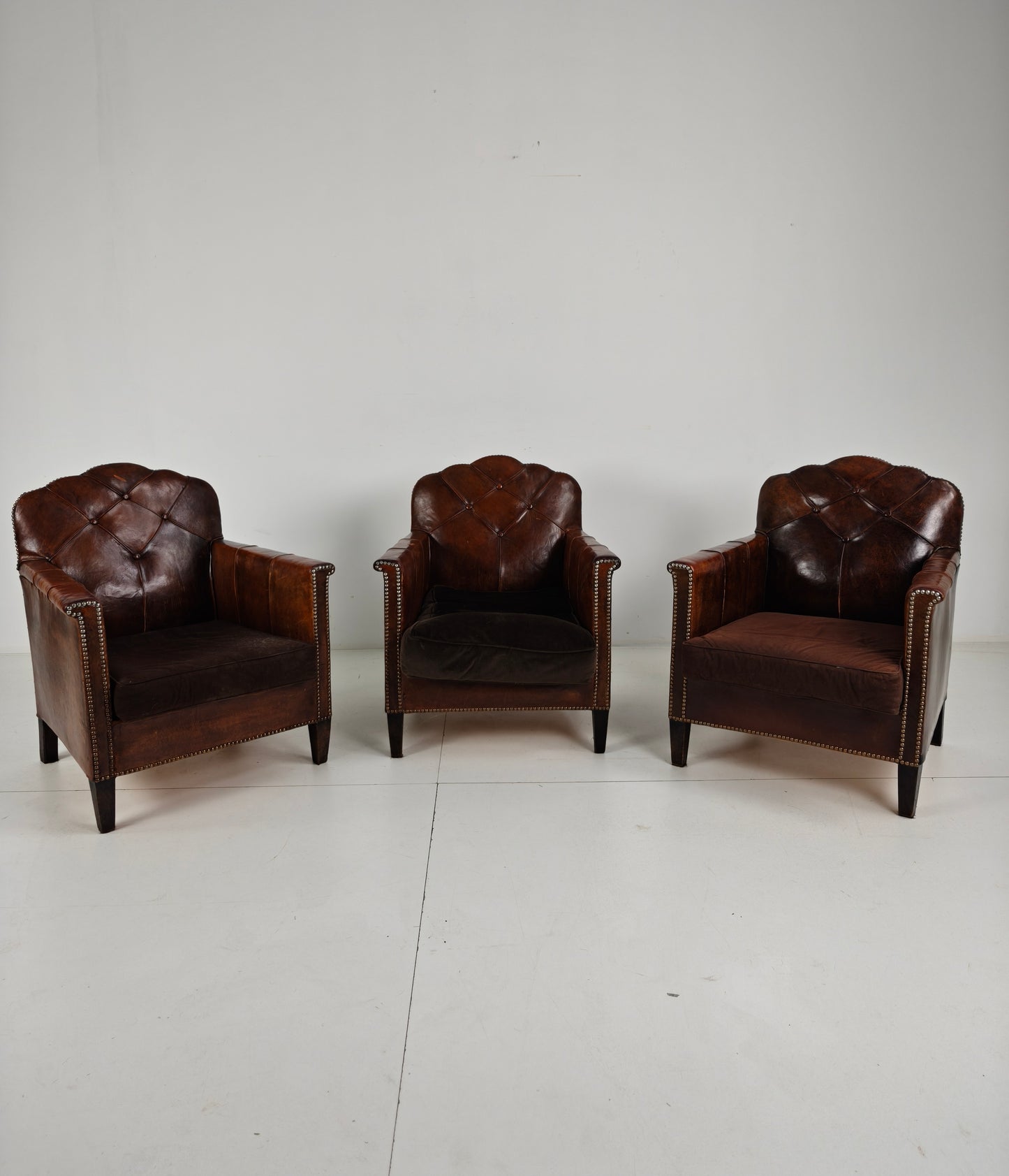 Beautiful Set of 3 Leather Club Chairs – 1930s Sheepskin