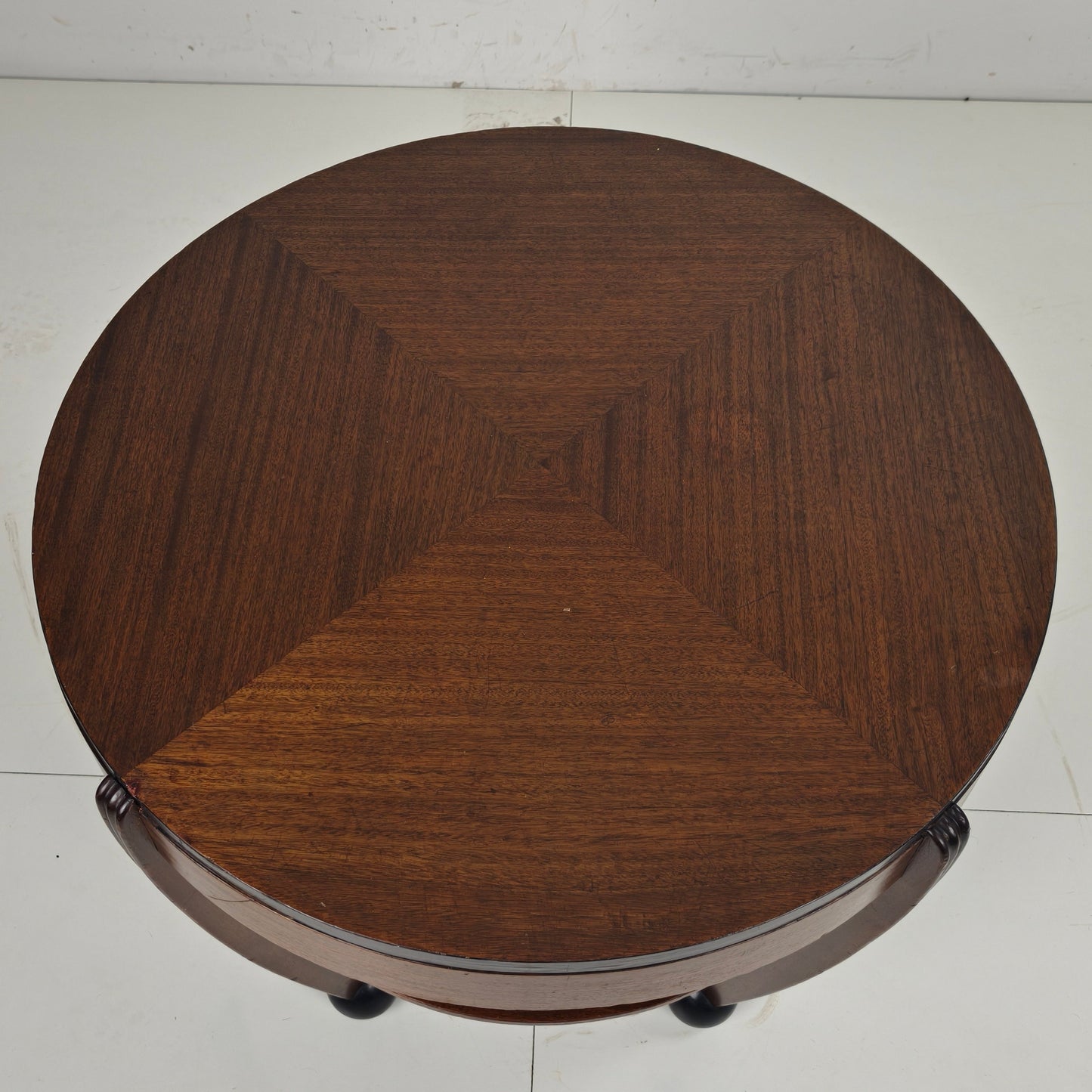 Art Deco Coffee Oak Table – Amsterdam School, The Netherlands, 1930s Art Deco Coffee Oak Table – Amsterdam School, The Netherlands, 1930s