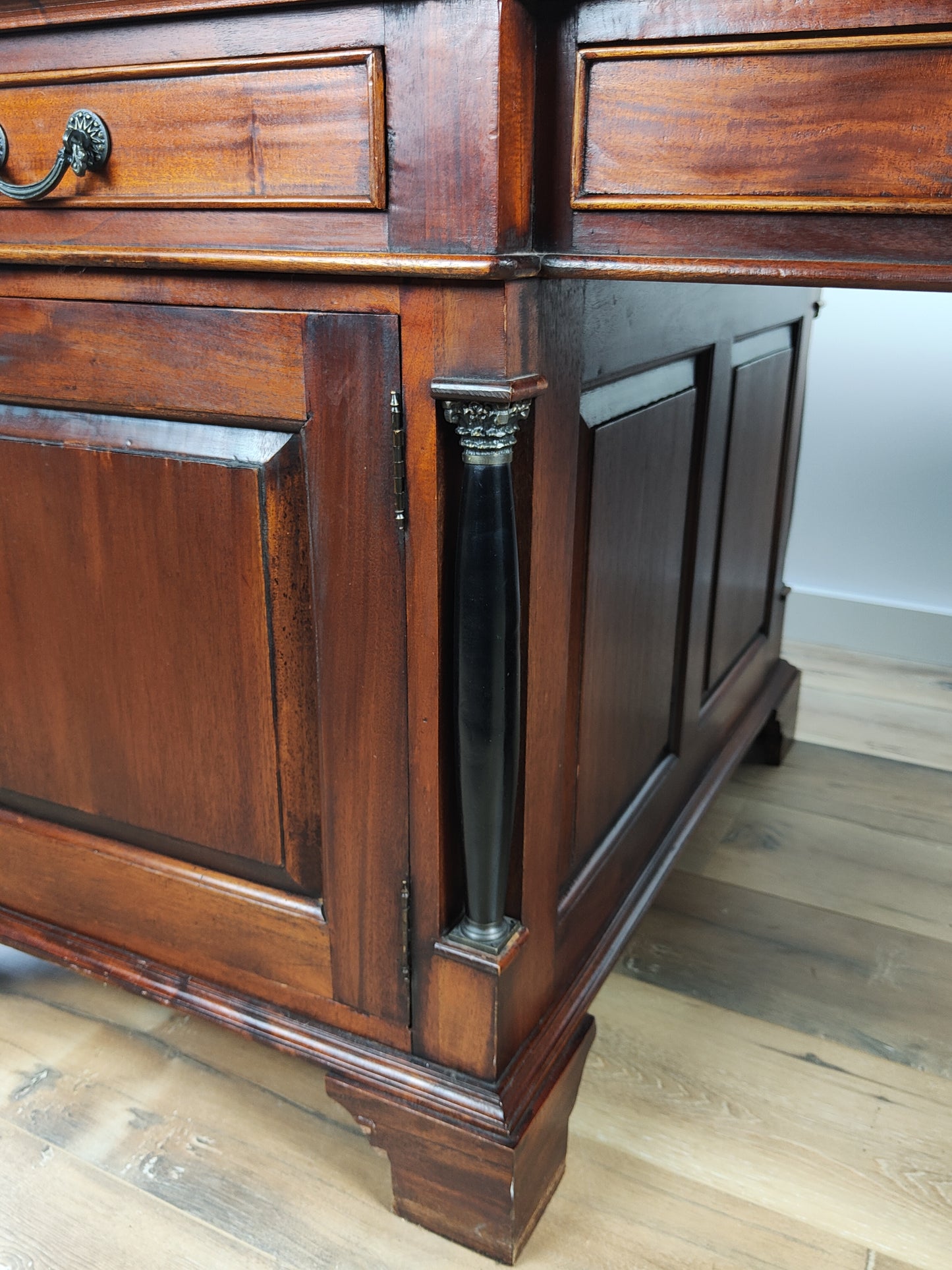 Classic Antique English Chesterfield Partner Desk