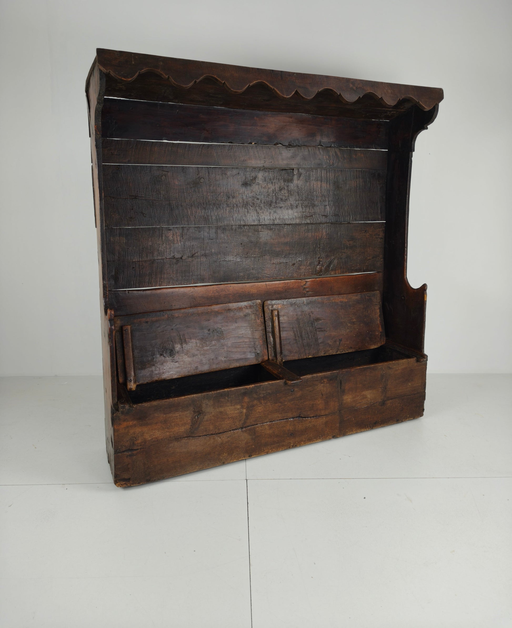 18th Century Catalan Settle Bench 18th Century Catalan Settle Bench