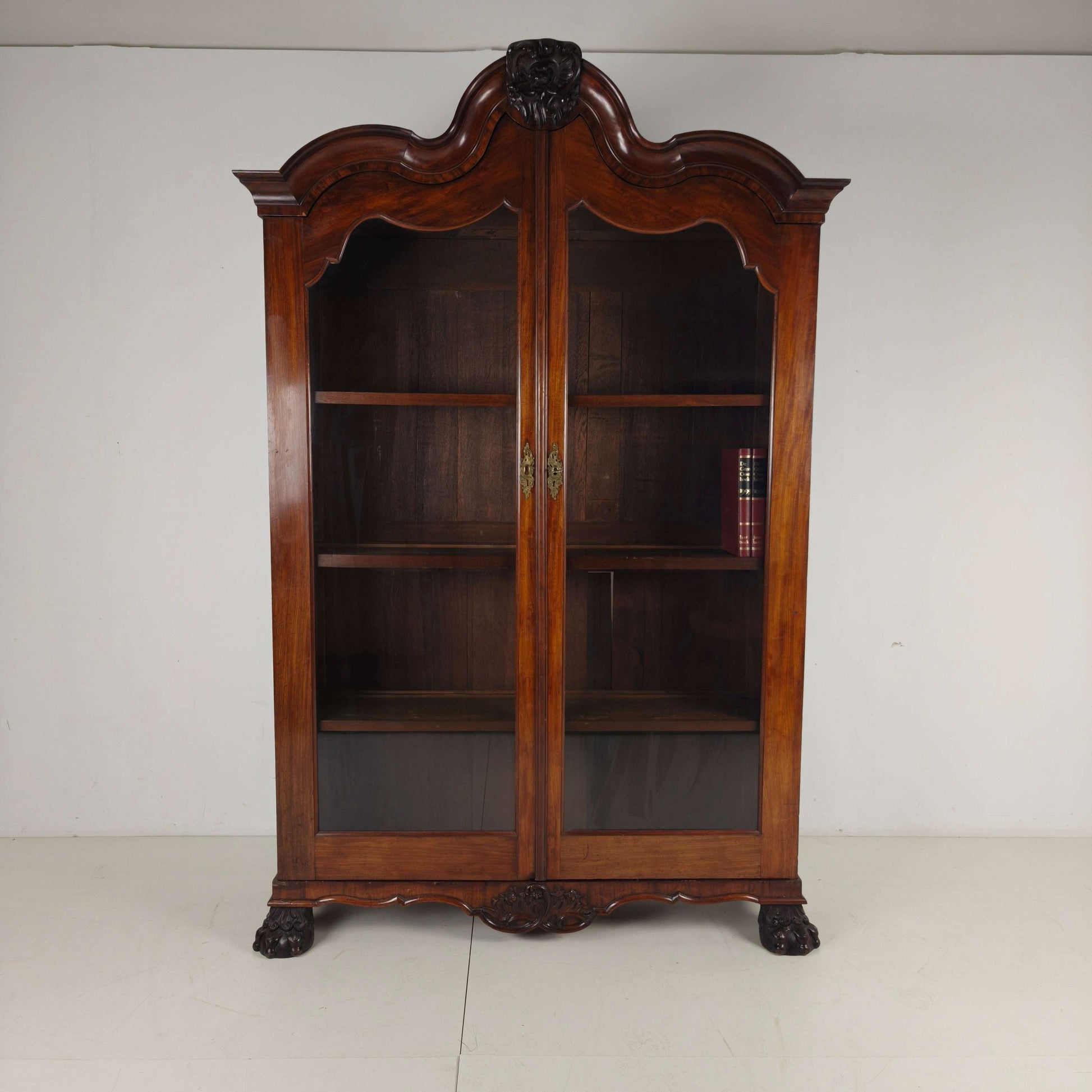 18th Century Dutch Bookcase / Display Cabinet, circa 1760–1780 18th Century Dutch Bookcase / Display Cabinet, circa 1760–1780