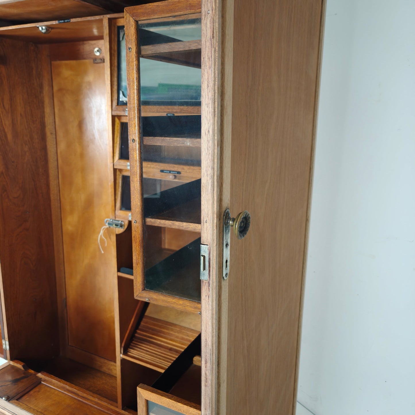 1920s Compactom Ltd Gentleman’s Wardrobe in Light Oak 1920s Compactom Ltd Gentleman’s Wardrobe in Light Oak