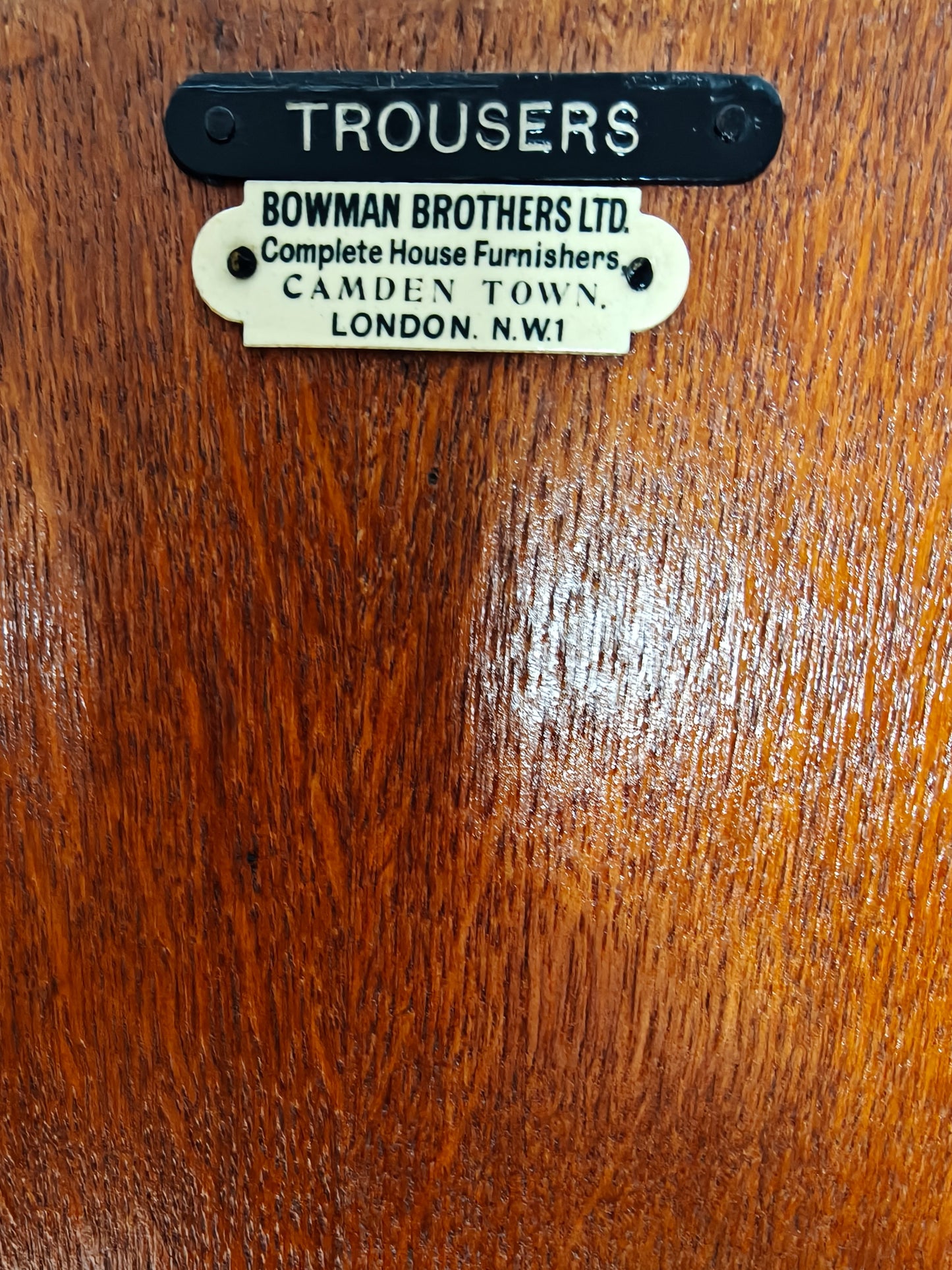 1920s Light Oak Compactom Ltd Gentleman’s Wardrobe 1920s Light Oak Compactom Ltd Gentleman’s Wardrobe