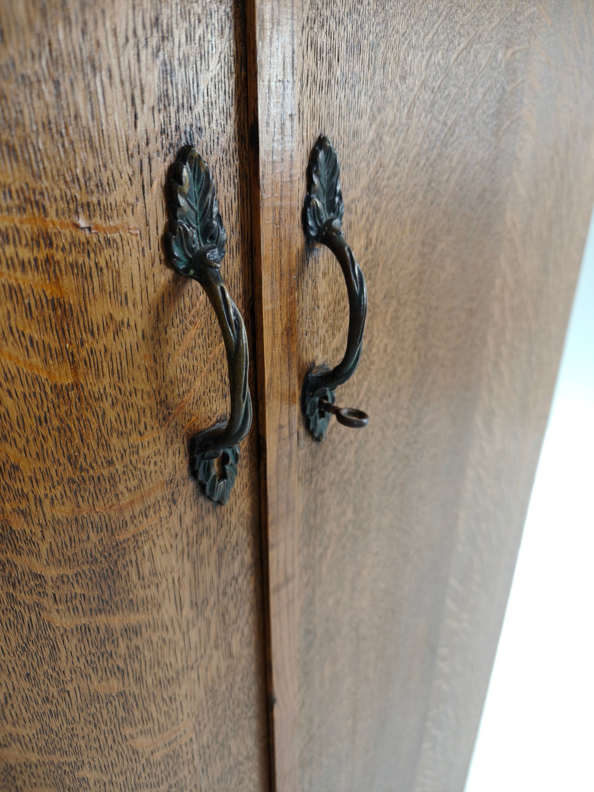 1920s Light Oak Compactom Ltd Gentleman’s Wardrobe 1920s Light Oak Compactom Ltd Gentleman’s Wardrobe
