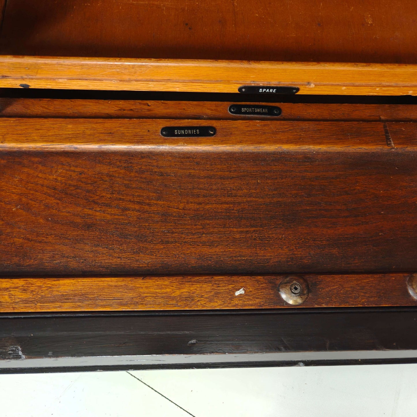 C1920s Mahogany and Oak Compactom Ltd Gentleman’s Wardrobe C1920s Mahogany and Oak Compactom Ltd Gentleman’s Wardrobe