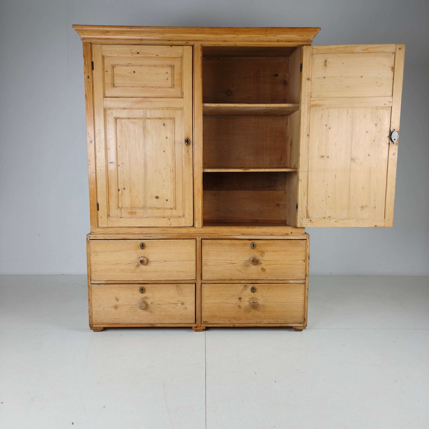 19th Century English Pine Housekeeper’s Cupboard 19th Century English Pine Housekeeper’s Cupboard