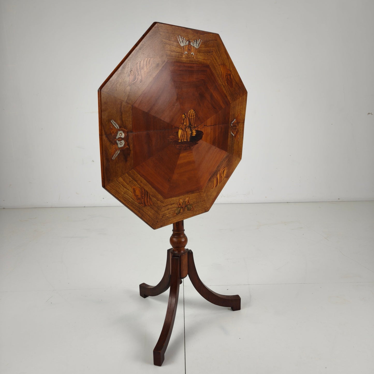 19th Century English Tilt-Top Table in the Chinoiserie Style 19th Century English Tilt-Top Table in the Chinoiserie Style