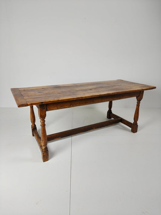 19th-century French Antique Dining Table 19th-century French Antique Dining Table