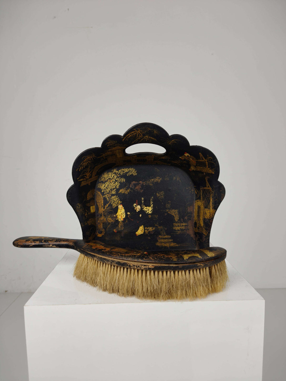 19th-Century French Chinoiserie Papier-Mâché Silent Butler 19th-Century French Chinoiserie Papier-Mâché Silent Butler