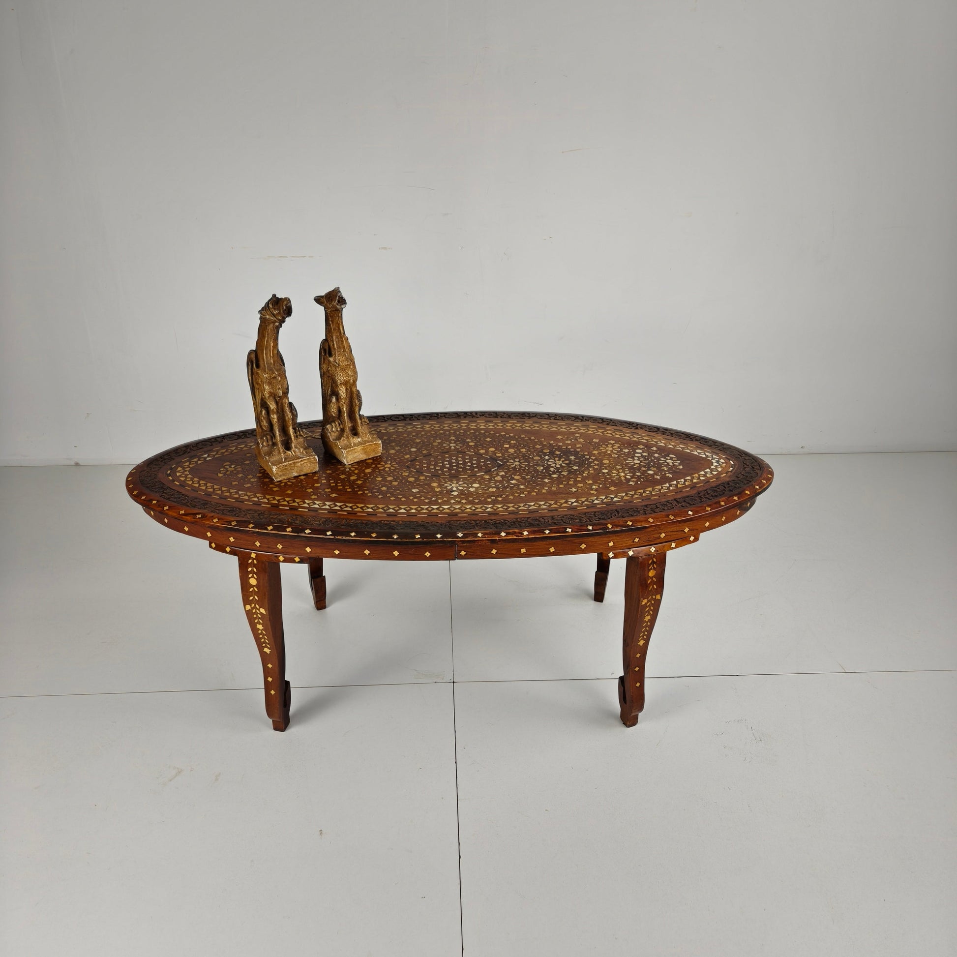 20th Century Anglo-Indian Inlaid Bone Coffee Table 20th Century Anglo-Indian Inlaid Bone Coffee Table