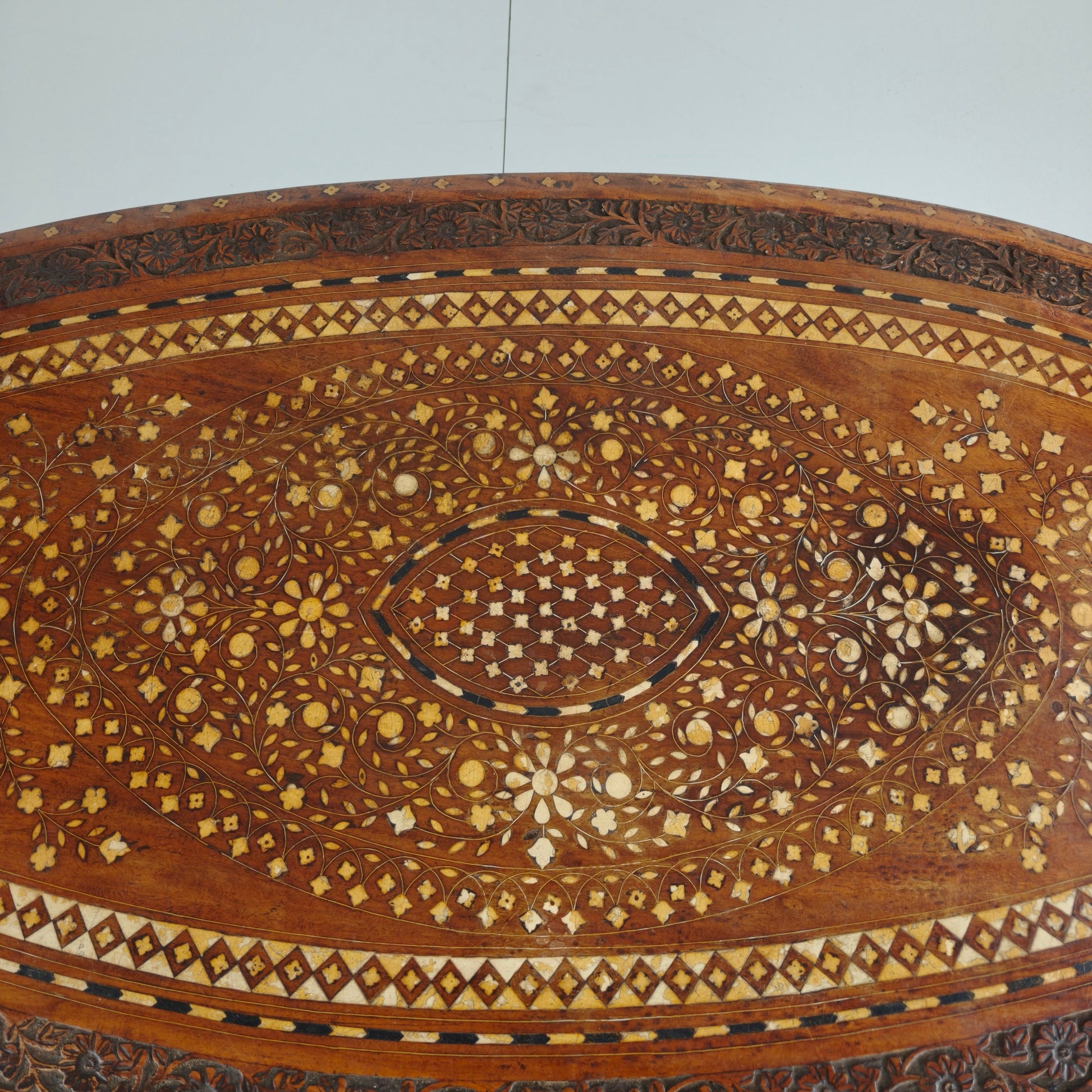 20th Century Anglo-Indian Inlaid Bone Coffee Table 20th Century Anglo-Indian Inlaid Bone Coffee Table