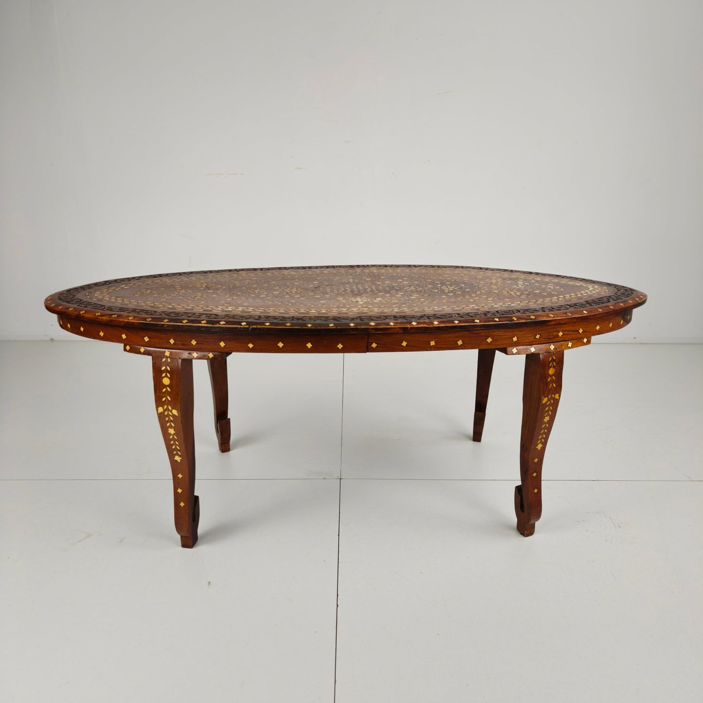 20th Century Anglo-Indian Inlaid Bone Coffee Table 20th Century Anglo-Indian Inlaid Bone Coffee Table