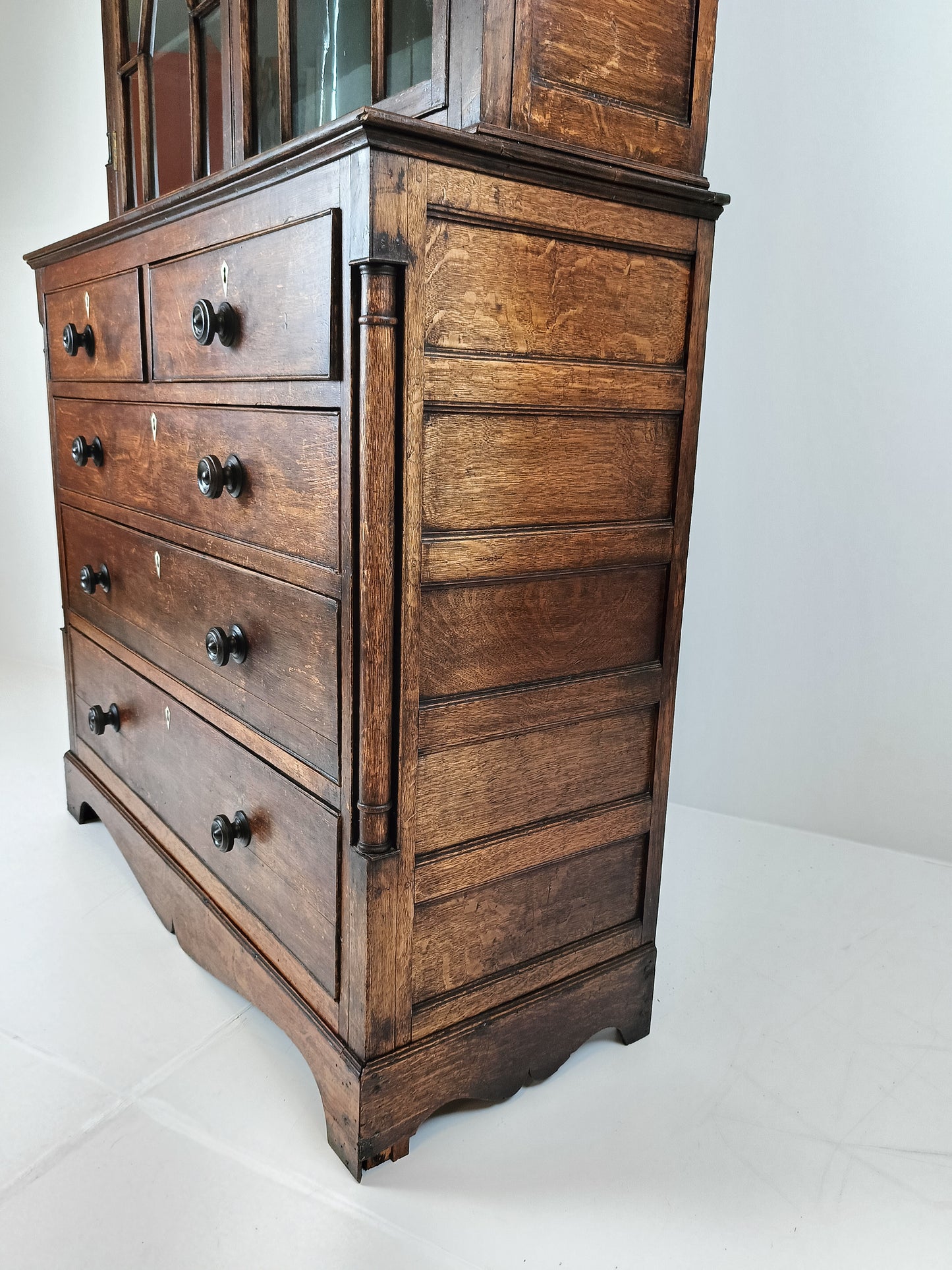 Antique English Bookcase / Display Cabinet