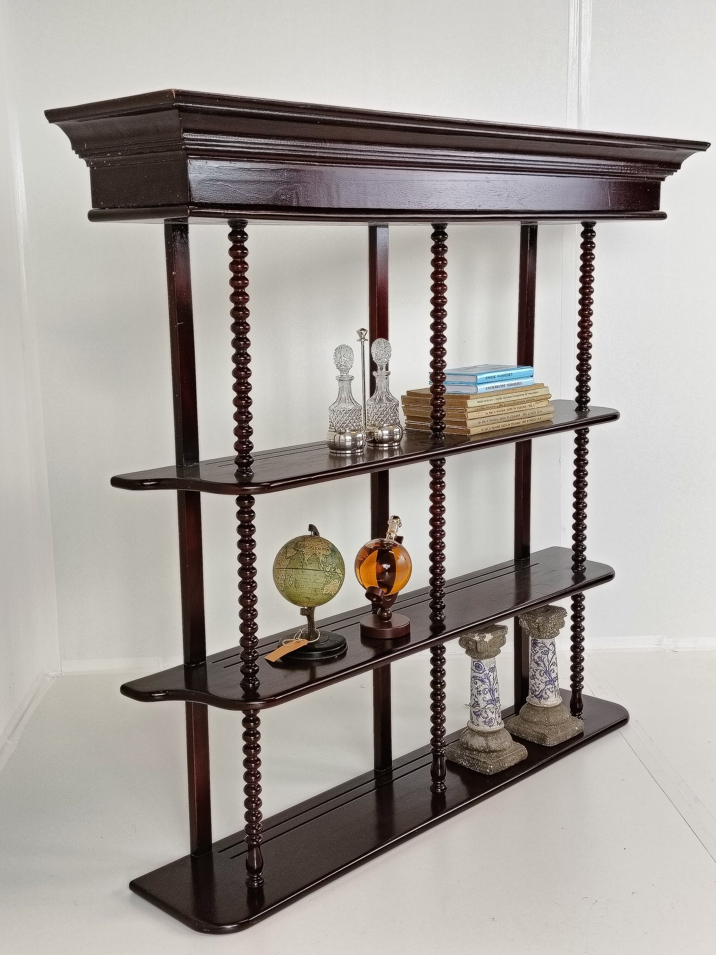 Charming Plate Rack/ Display Cabinet