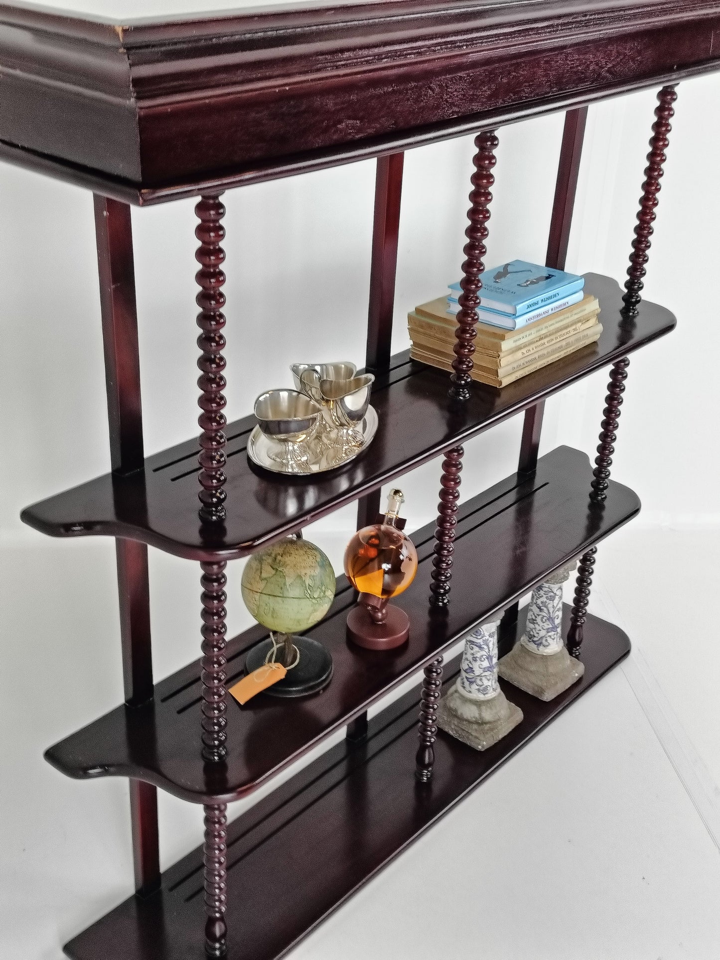 Charming Plate Rack/ Display Cabinet